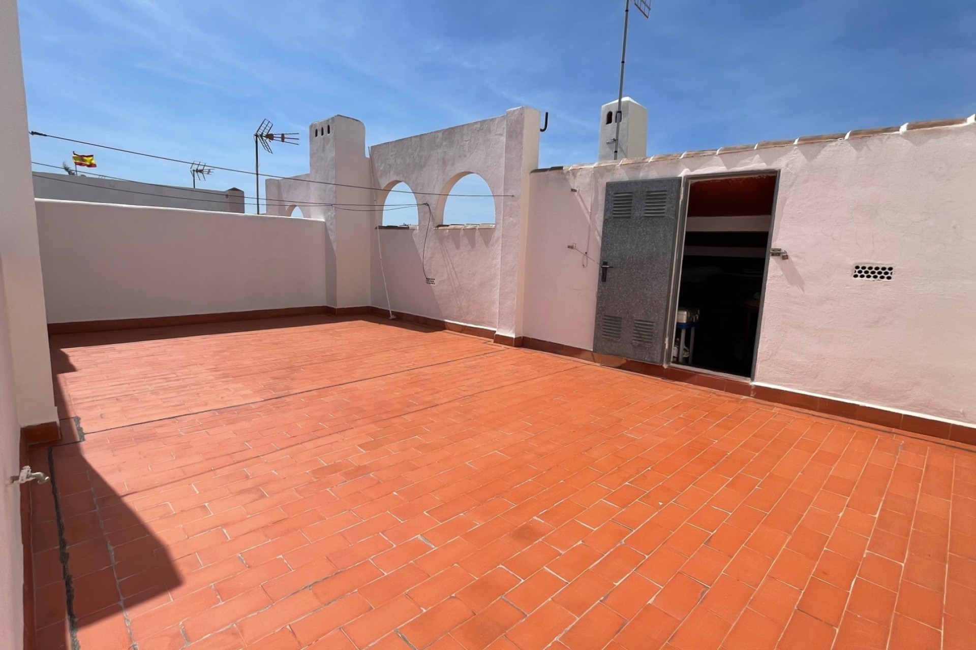Herverkoop - Stadswoning -
Torre de la Horadada - Costa Blanca