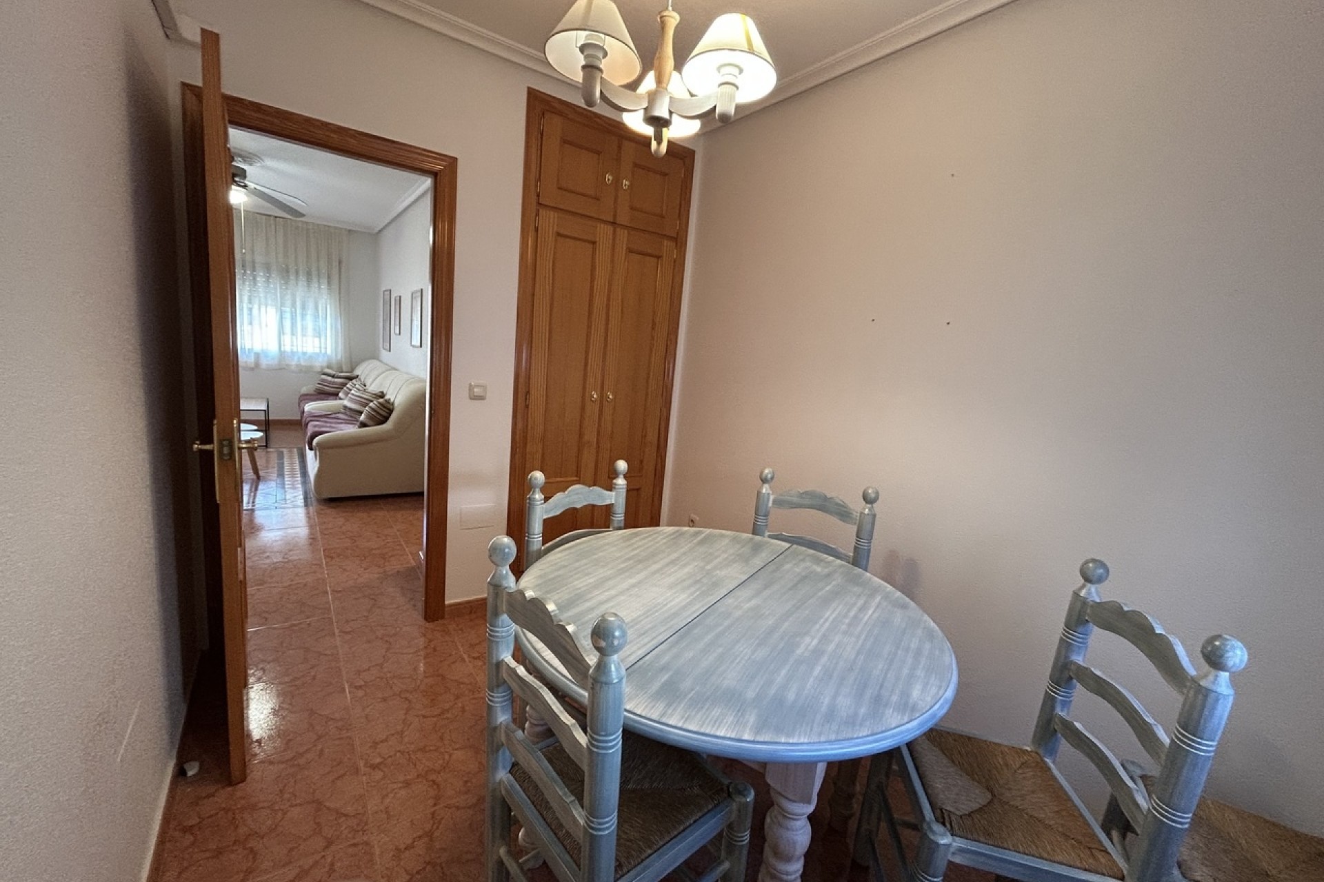 Herverkoop - Stadswoning -
Torre de la Horadada - Costa Blanca