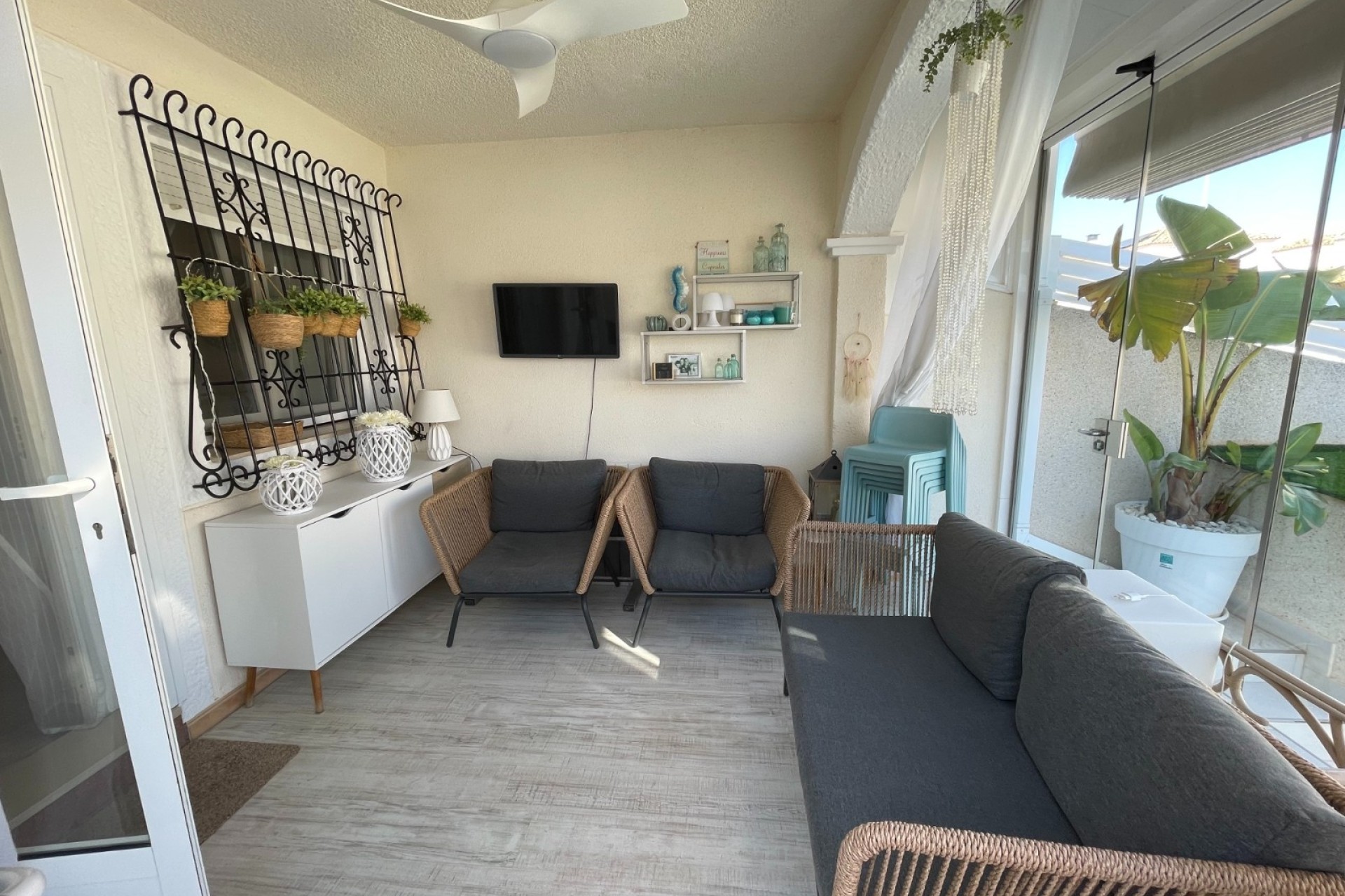 Herverkoop - Stadswoning -
Torre de La Horadada - Torre de La Horadada - Town