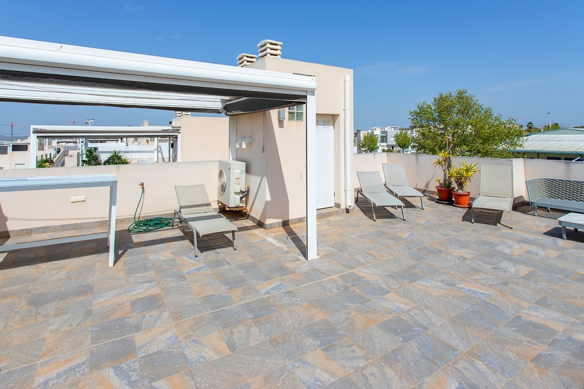 Herverkoop - Stadswoning -
Torrevieja - Aguas Nuevas