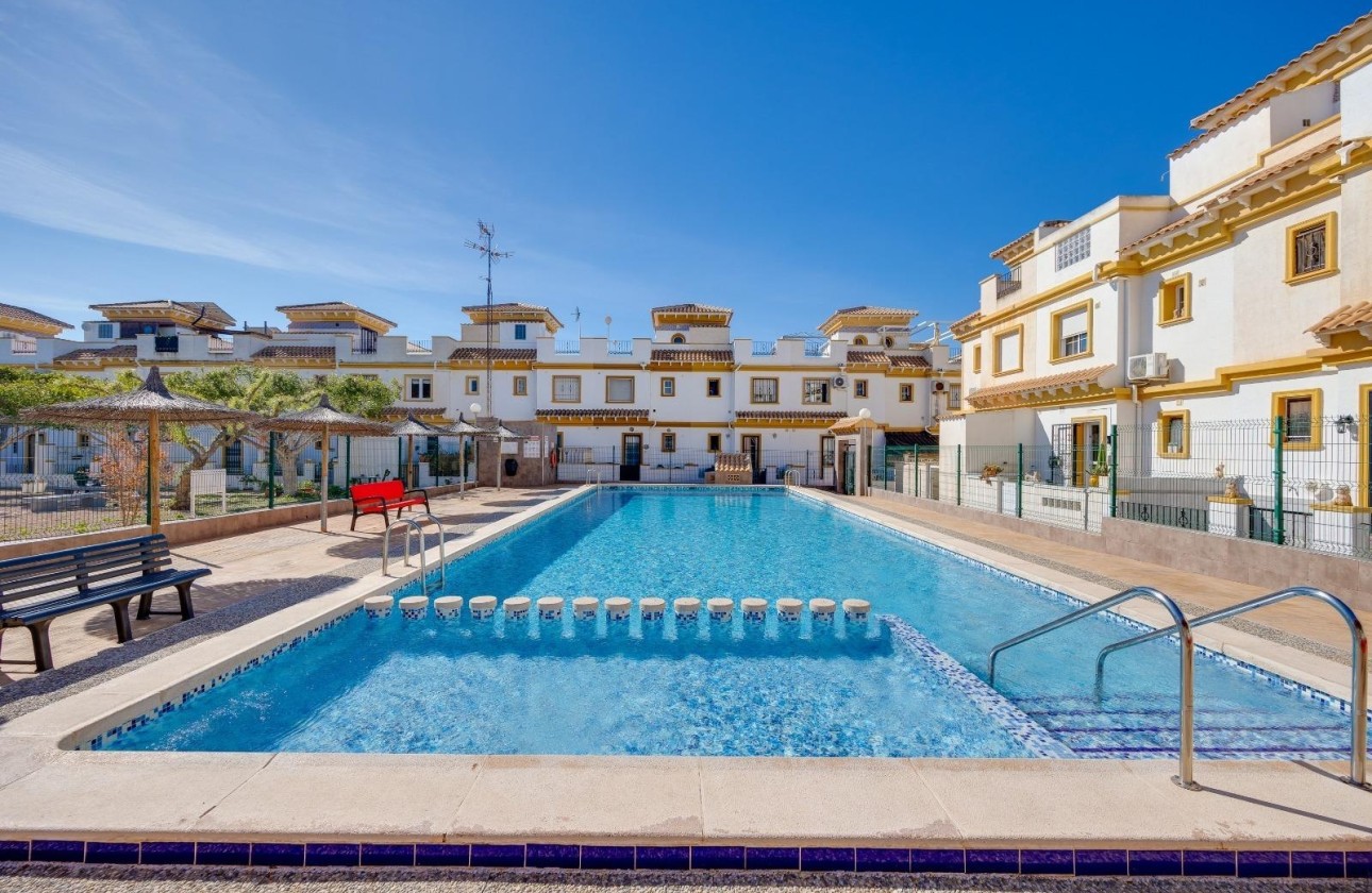 Herverkoop - Stadswoning -
Torrevieja - Aguas Nuevas