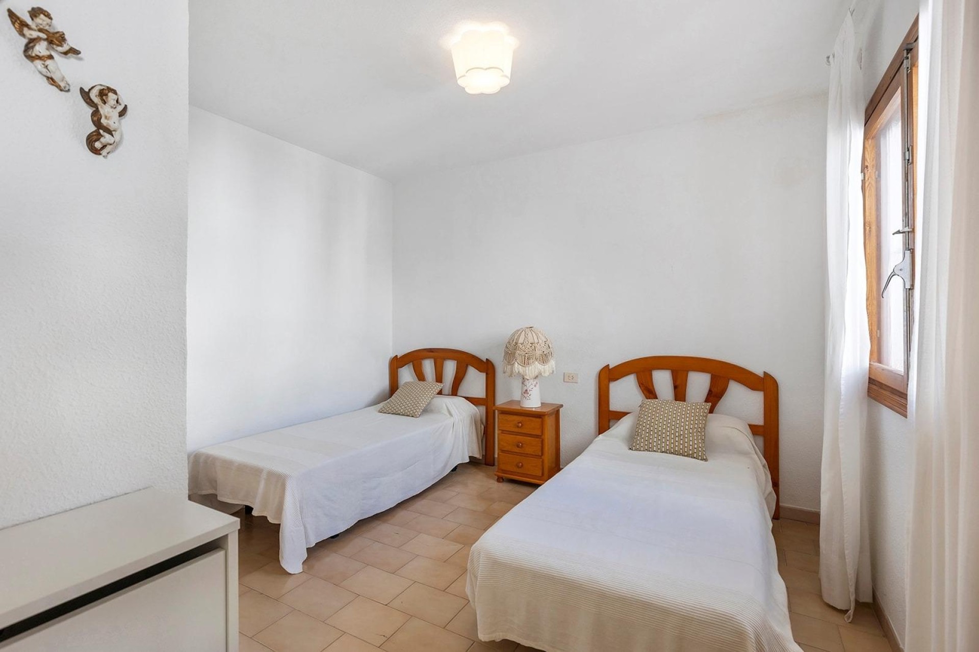 Herverkoop - Stadswoning -
Torrevieja - Calas blanca