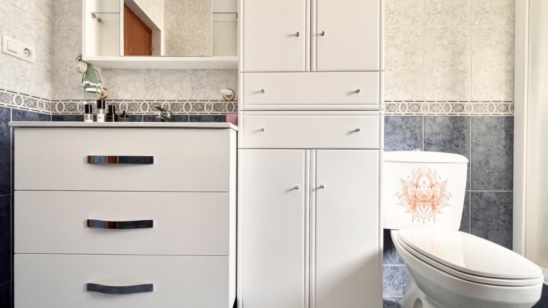 Herverkoop - Stadswoning -
Torrevieja - La Siesta - El Salado -  Torreta