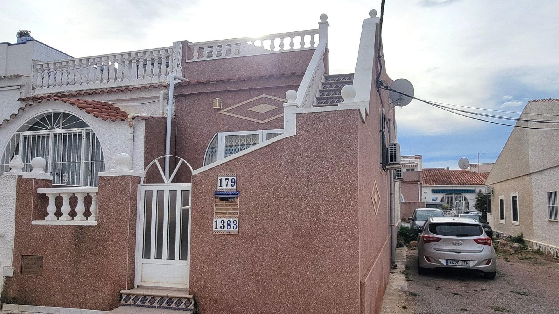 Herverkoop - Stadswoning -
Torrevieja - La Siesta - El Salado - Torreta