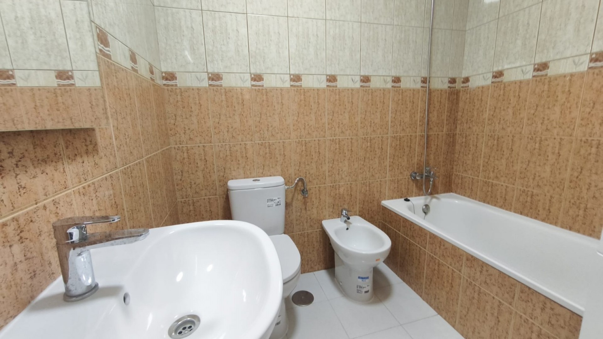 Herverkoop - Stadswoning -
Torrevieja - Lago jardin