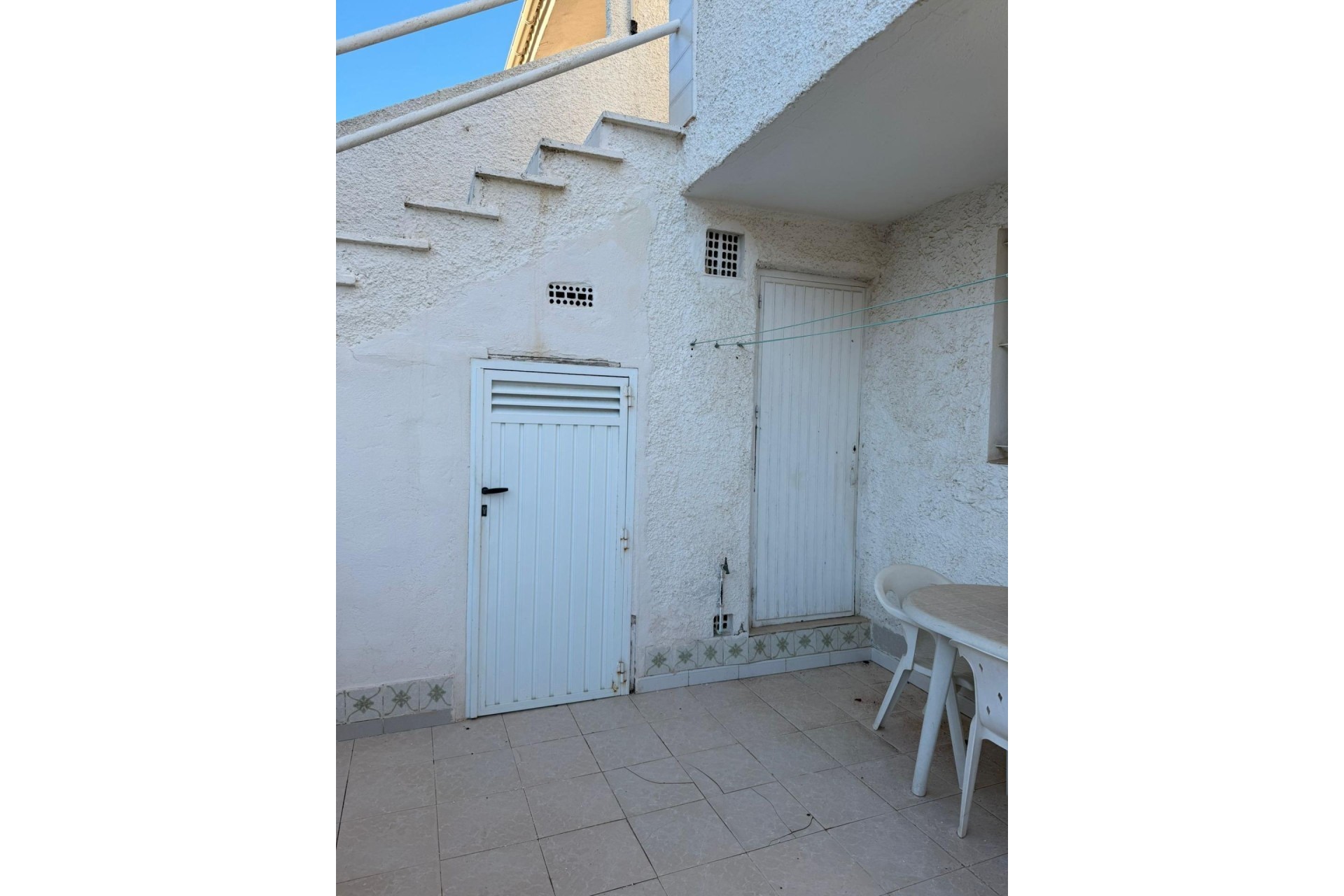 Herverkoop - Stadswoning -
Torrevieja - Los altos