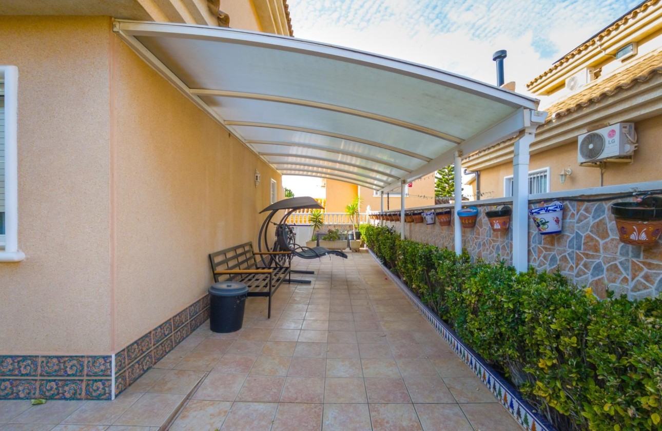 Herverkoop - Stadswoning -
Torrevieja - Los Balcones - Los Altos del Edén