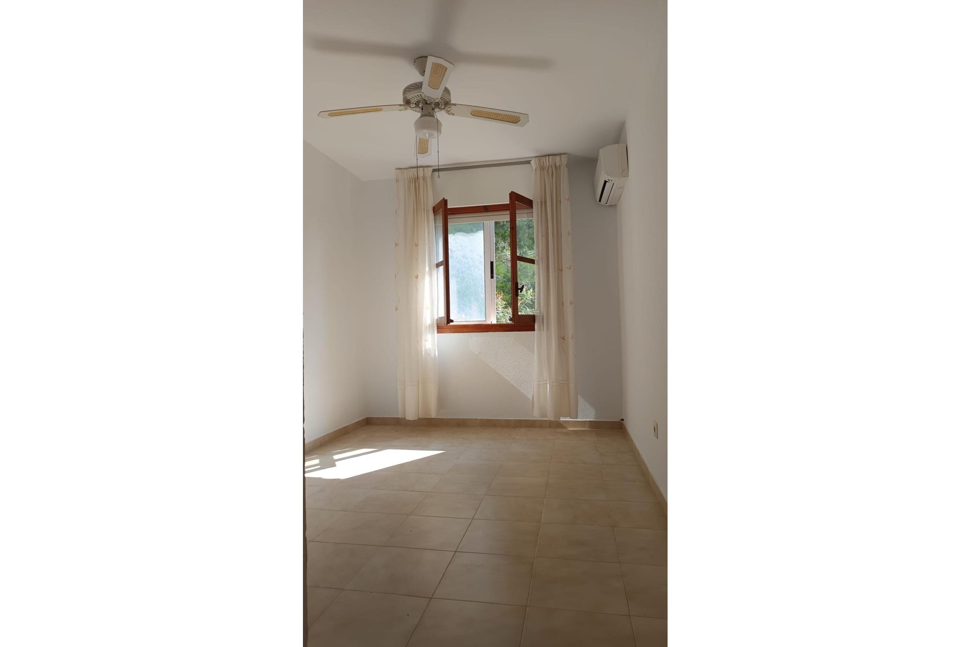 Herverkoop - Stadswoning -
Torrevieja - Los balcones