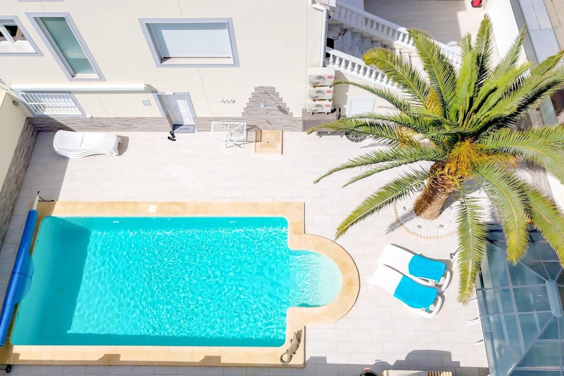Herverkoop - Stadswoning -
Torrevieja - Punta Prima