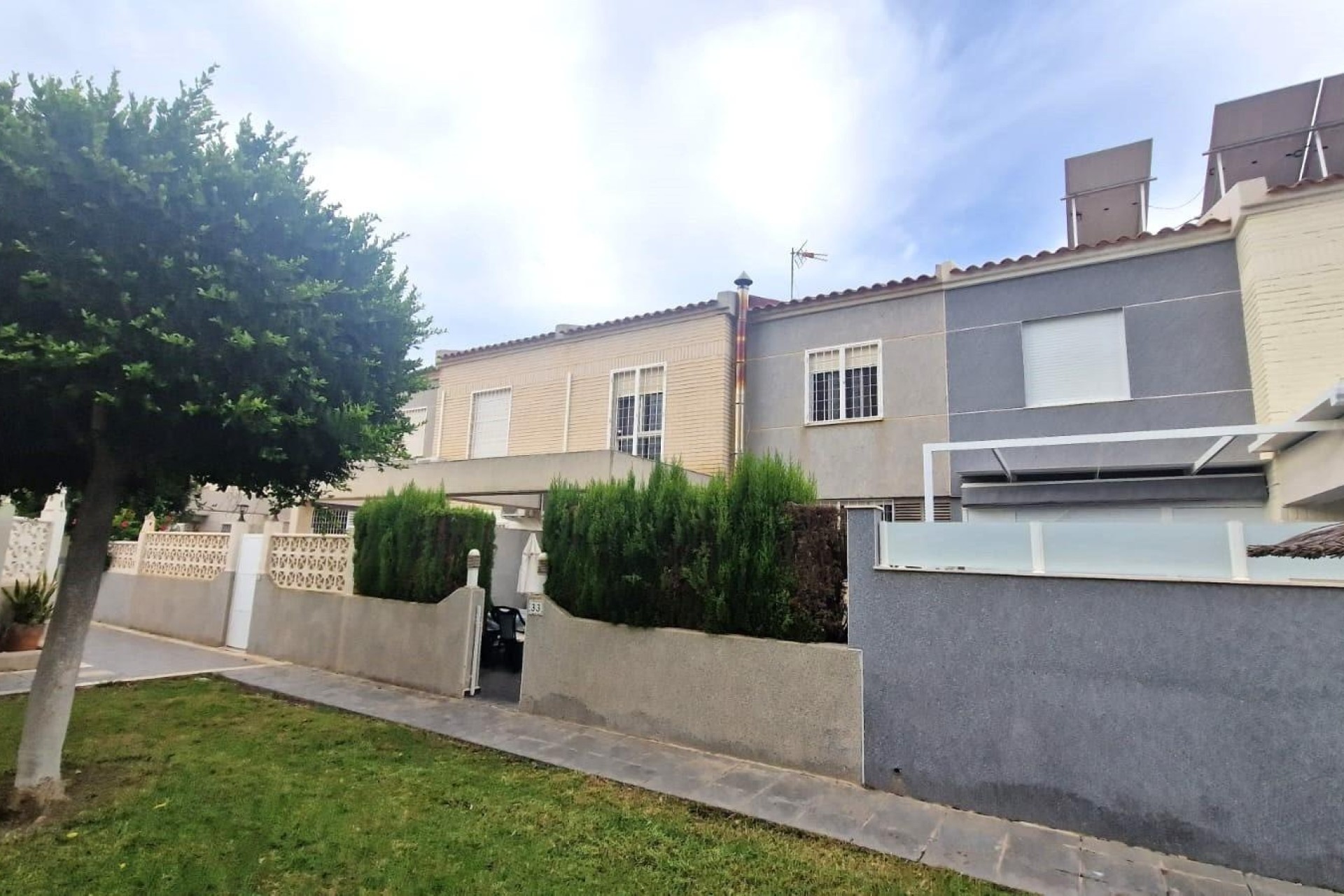 Herverkoop - Stadswoning -
Torrevieja - Torreblanca