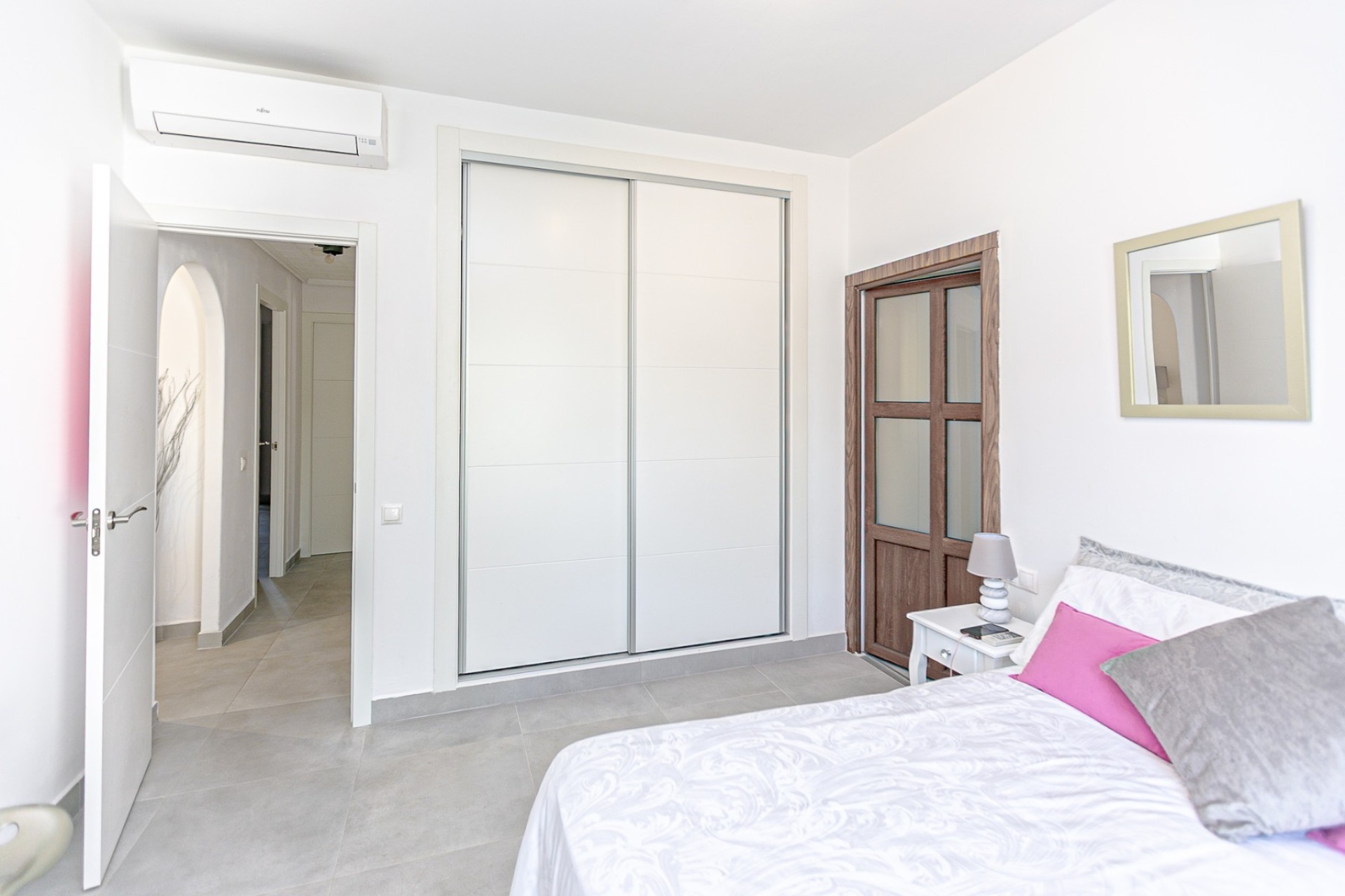 Herverkoop - Stadswoning -
Torrevieja - Torreta - Salado