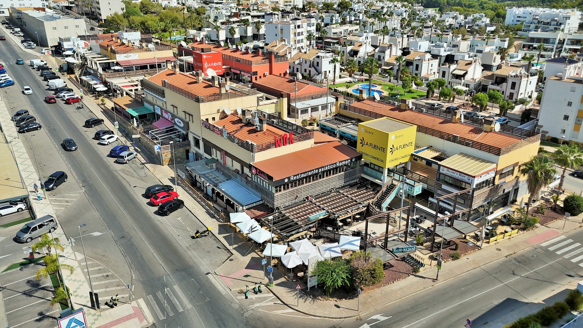 Herverkoop - Stadswoning -
Villamartín - LOS DOLSES