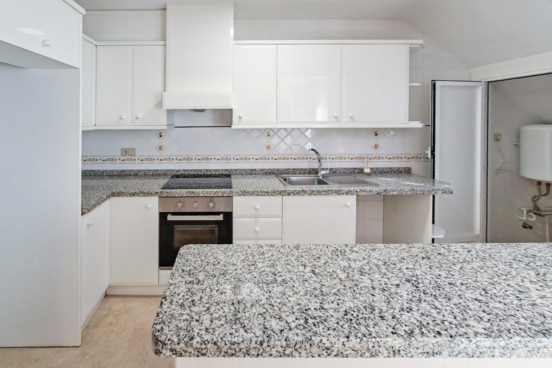 Herverkoop - Stadswoning -
Villamartín