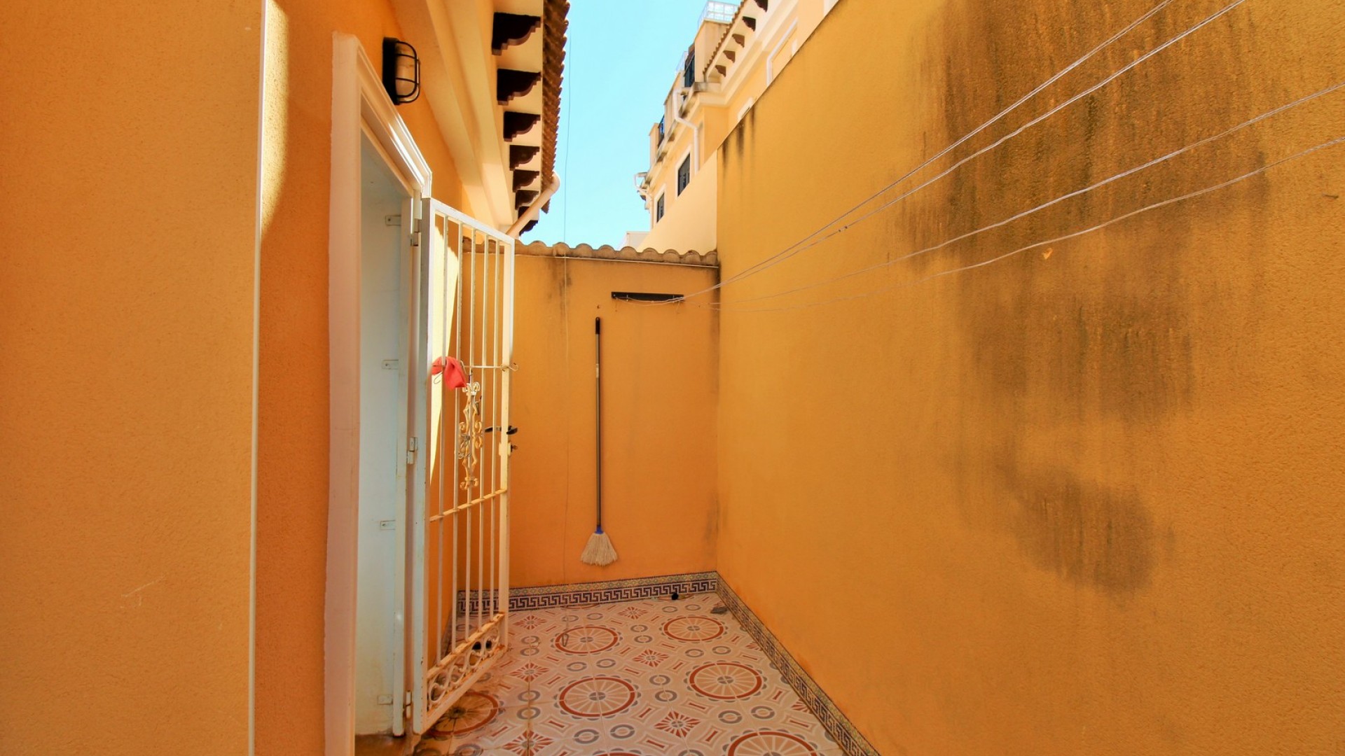 Herverkoop - Stadswoning -
Villamartín