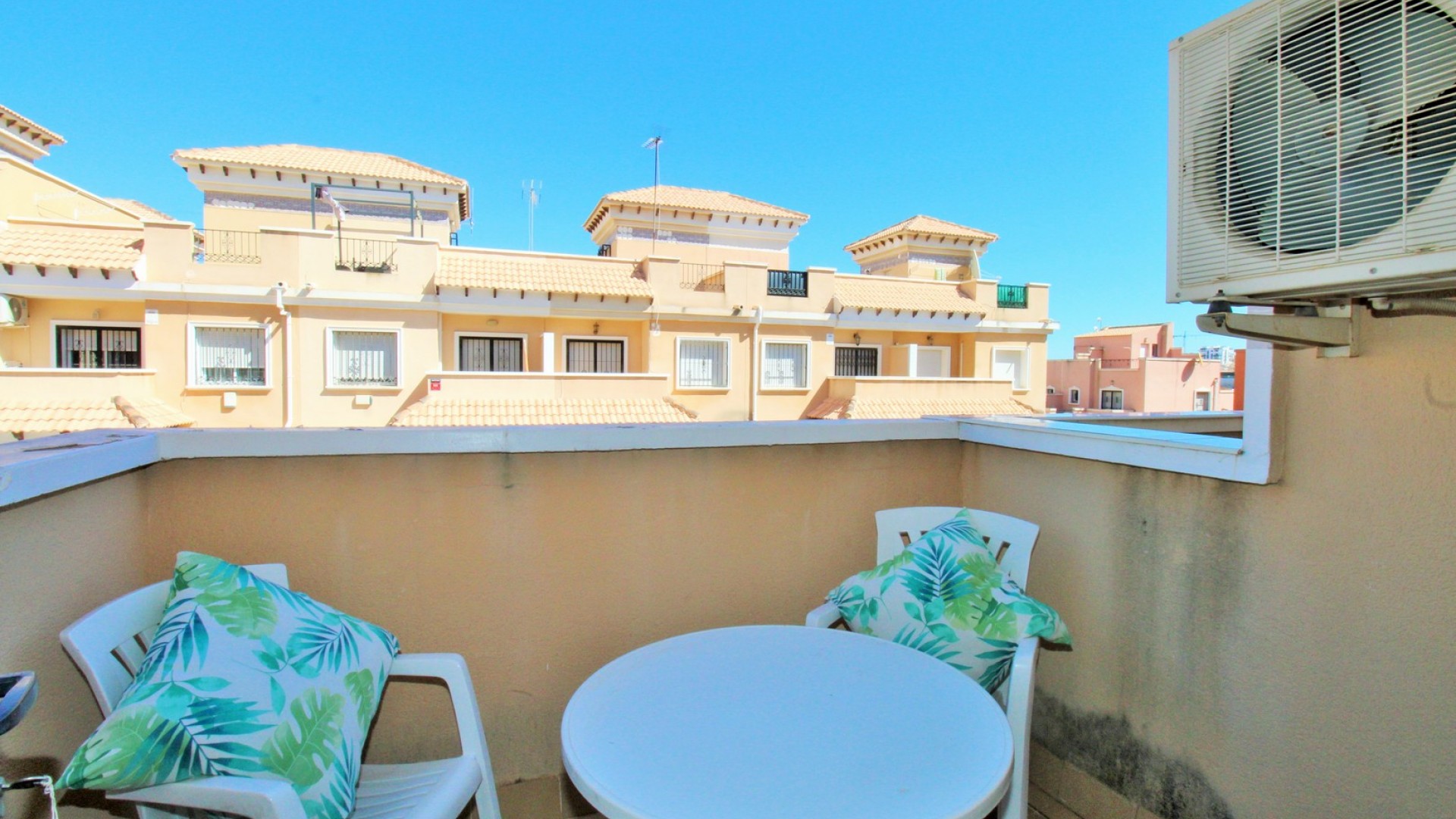 Herverkoop - Stadswoning -
Villamartín