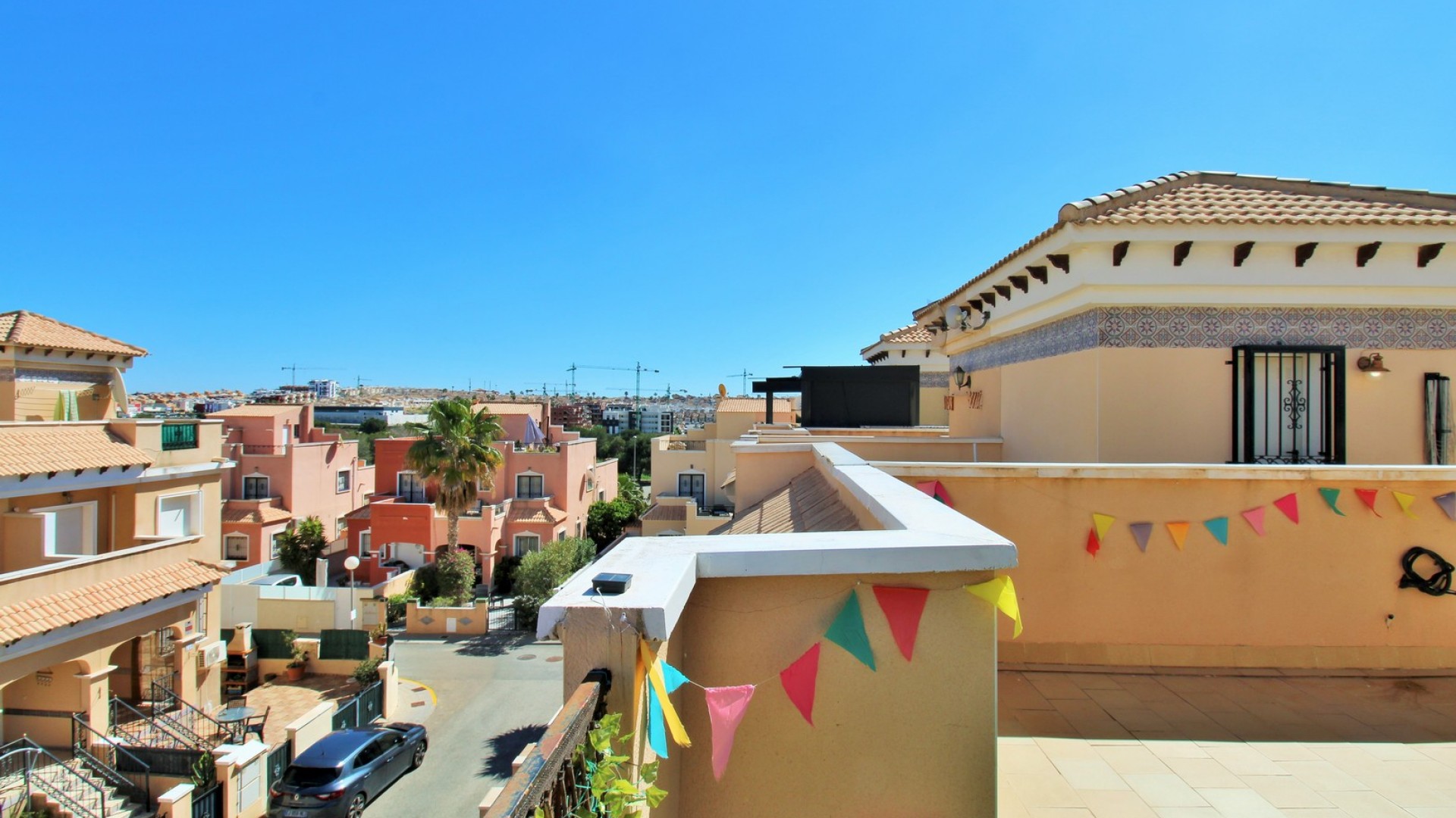 Herverkoop - Stadswoning -
Villamartín