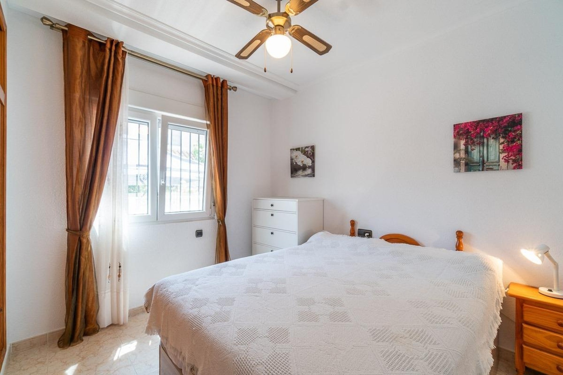 Herverkoop - Villa -
Orihuela Costa - Playa Flamenca