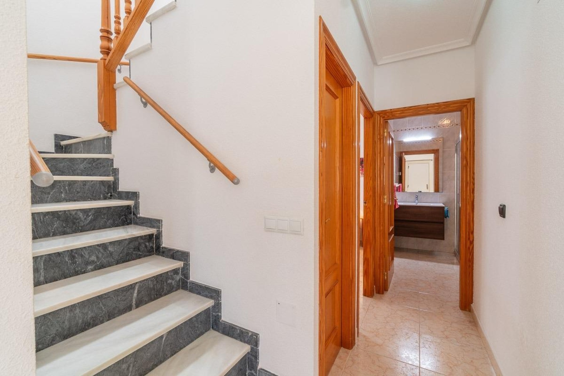 Herverkoop - Villa -
Orihuela Costa - Playa Flamenca