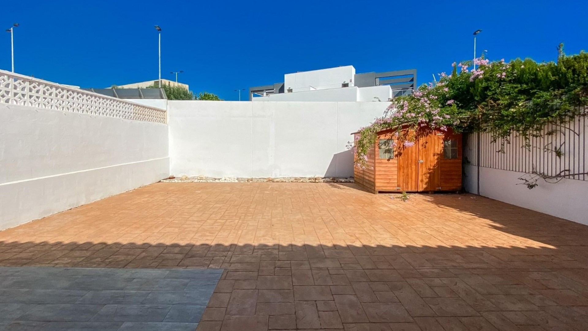 Herverkoop - Villa -
Torrevieja - Aguas Nuevas