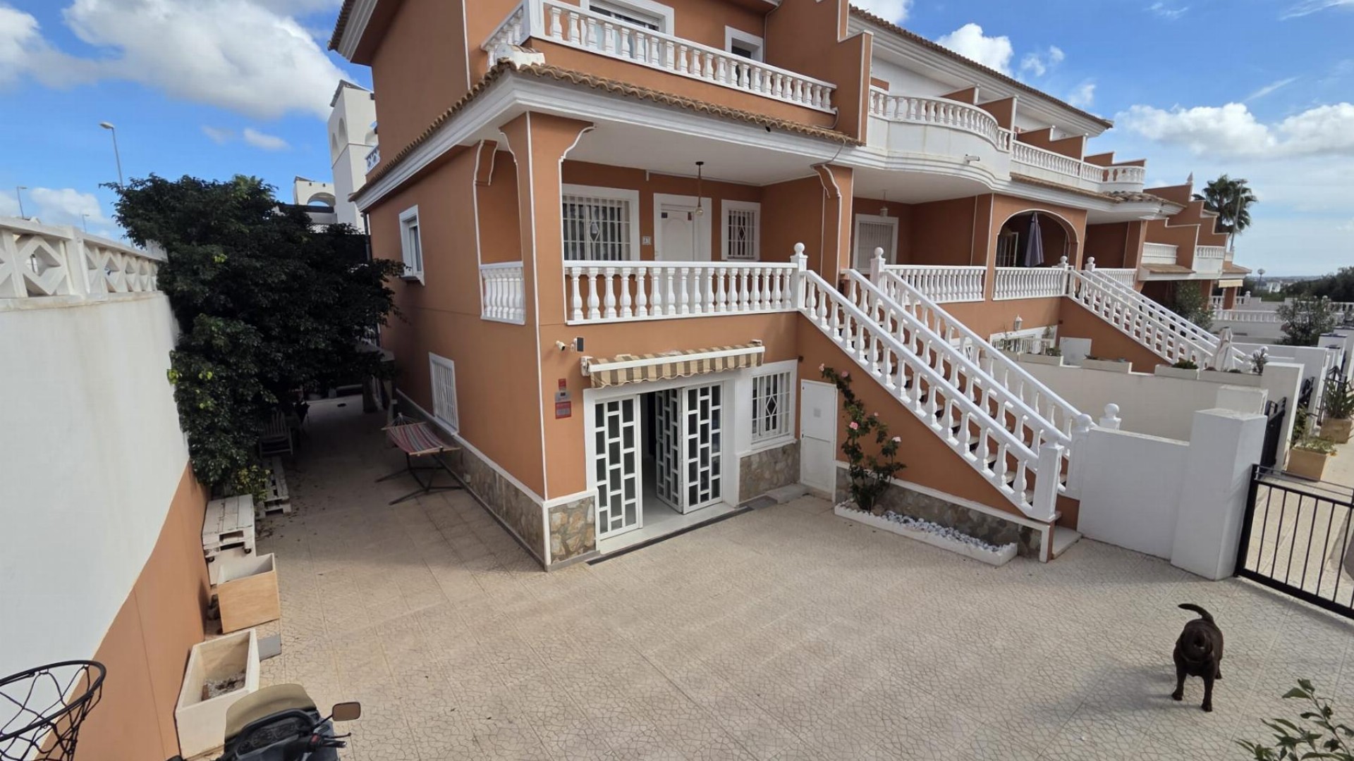 Herverkoop - Villa -
Torrevieja - CIUDAD QUESADA