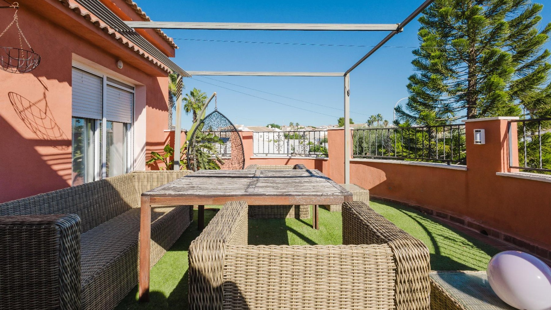 Herverkoop - Villa -
Torrevieja - La Siesta