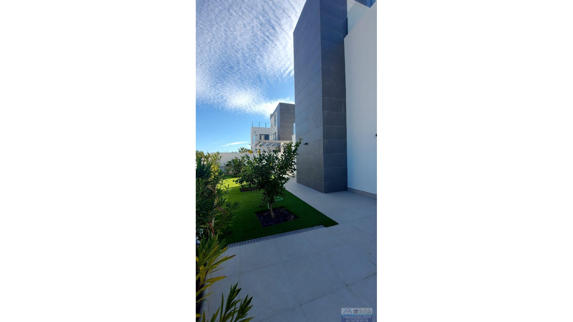 Herverkoop - Villa -
Torrevieja - Los Balcones