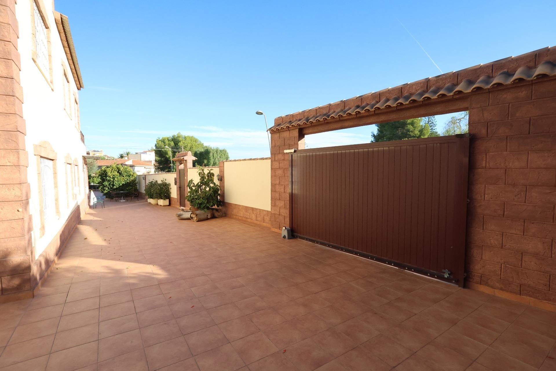 Herverkoop - Villa -
Torrevieja - Los Balcones