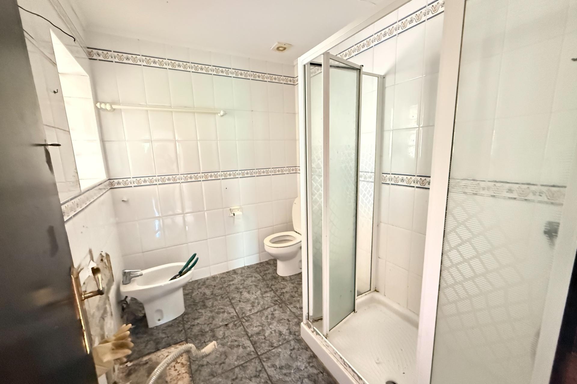 Herverkoop - Villa -
Torrevieja - Playa de los Locos