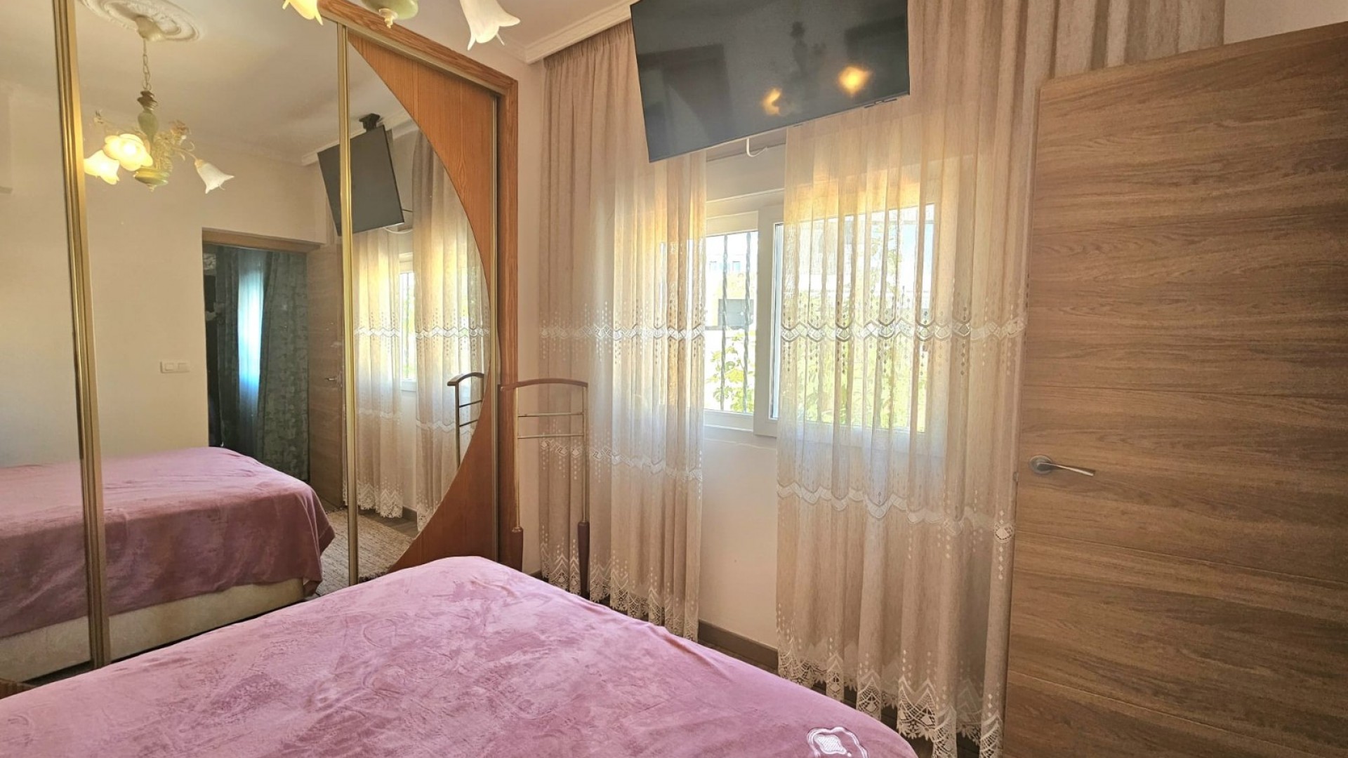 Herverkoop - Villa -
Torrevieja - Torre la mata