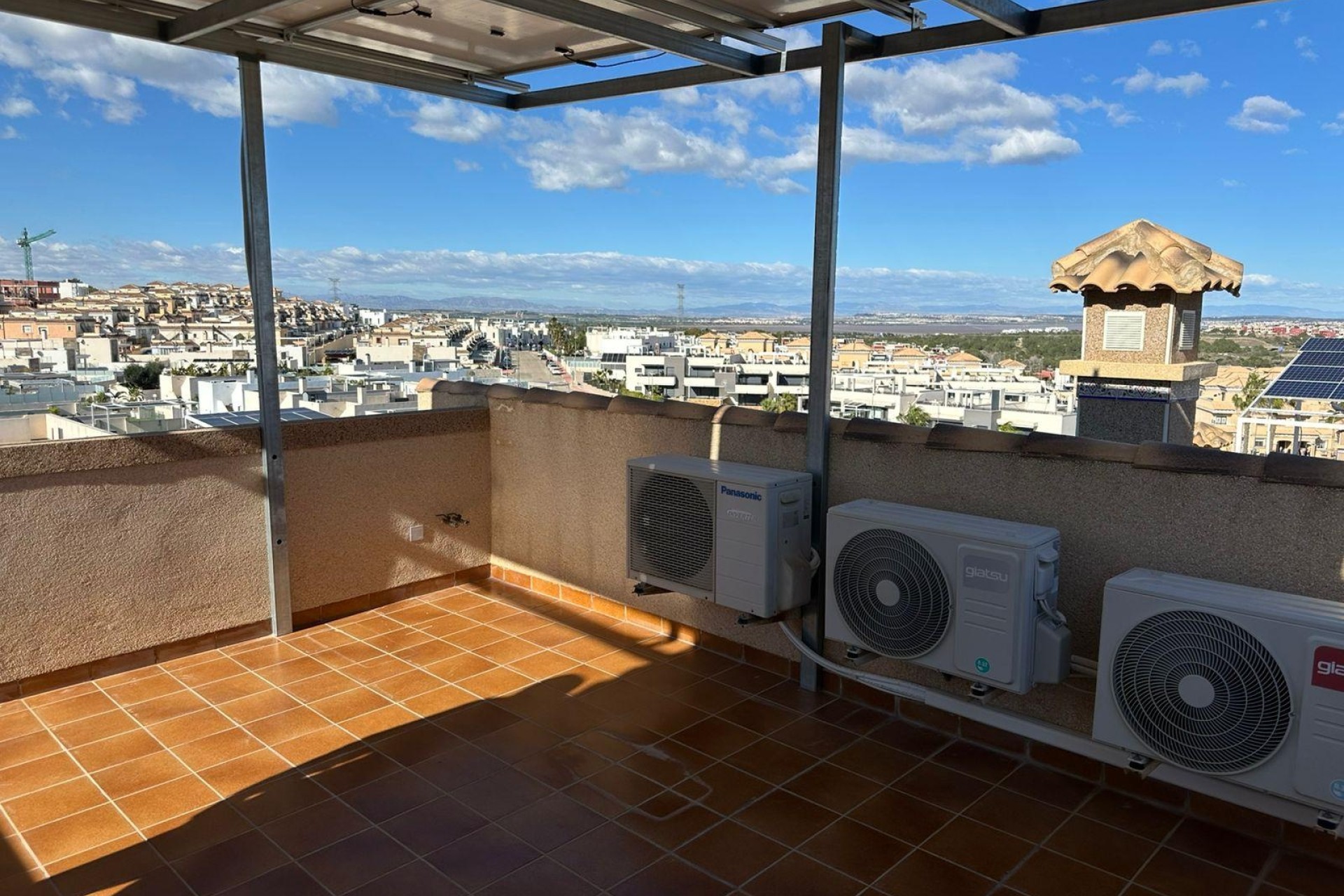 Herverkoop - Villa -
Torrevieja - VILLAMARTIN