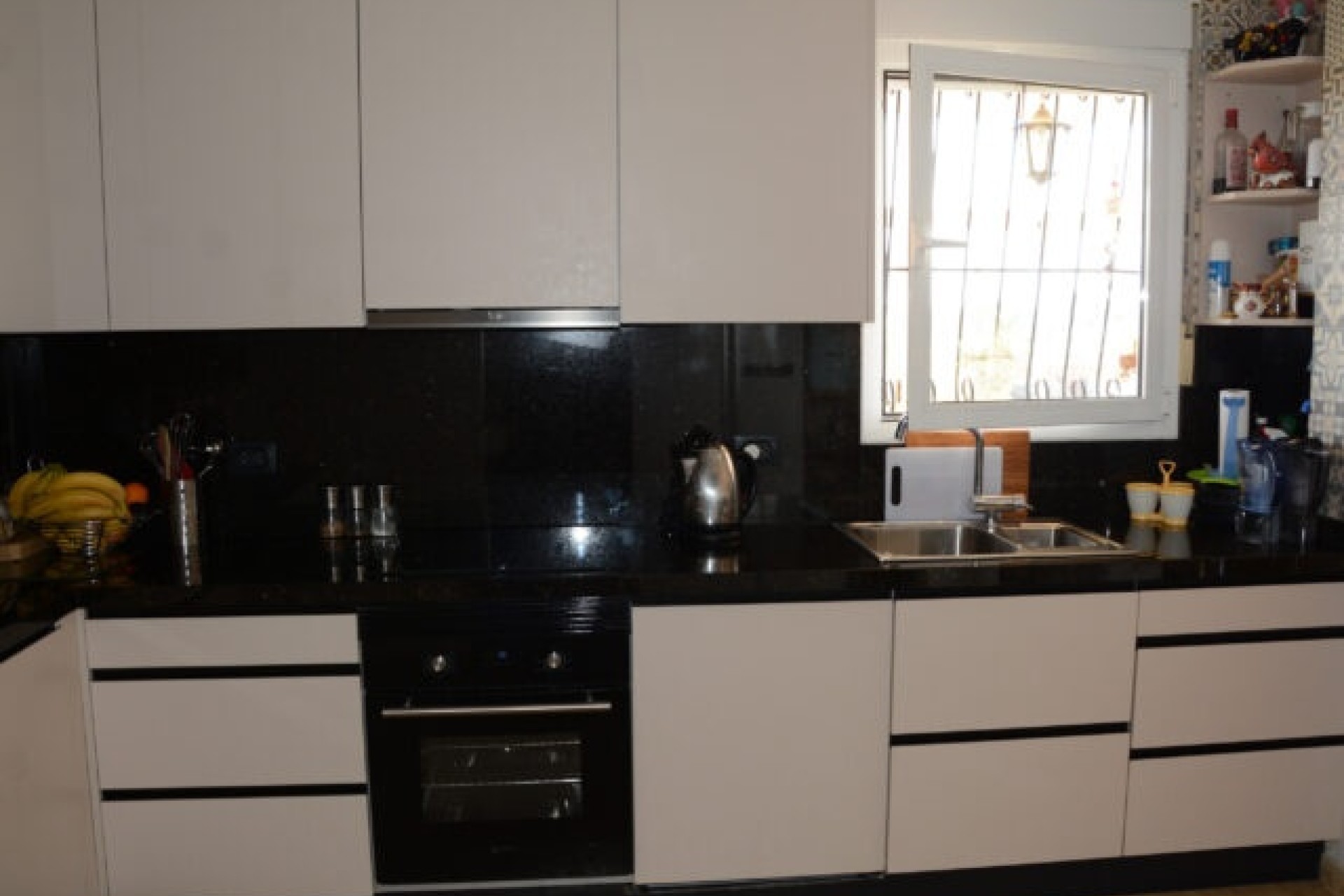 Herverkoop - Vrijstaande Villa -
Abanilla