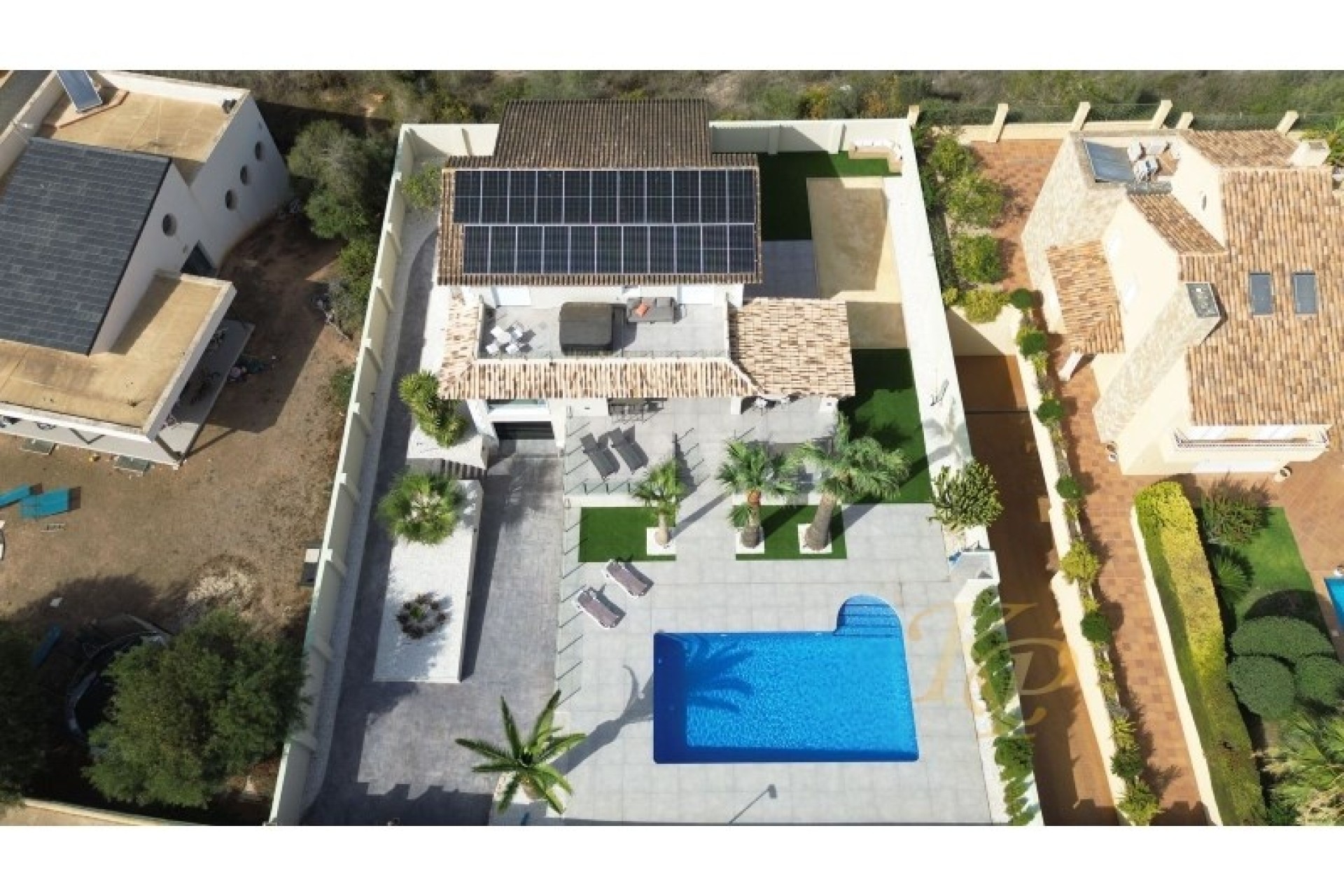 Herverkoop - Vrijstaande Villa -
Alfaz del Pi - Costa Blanca