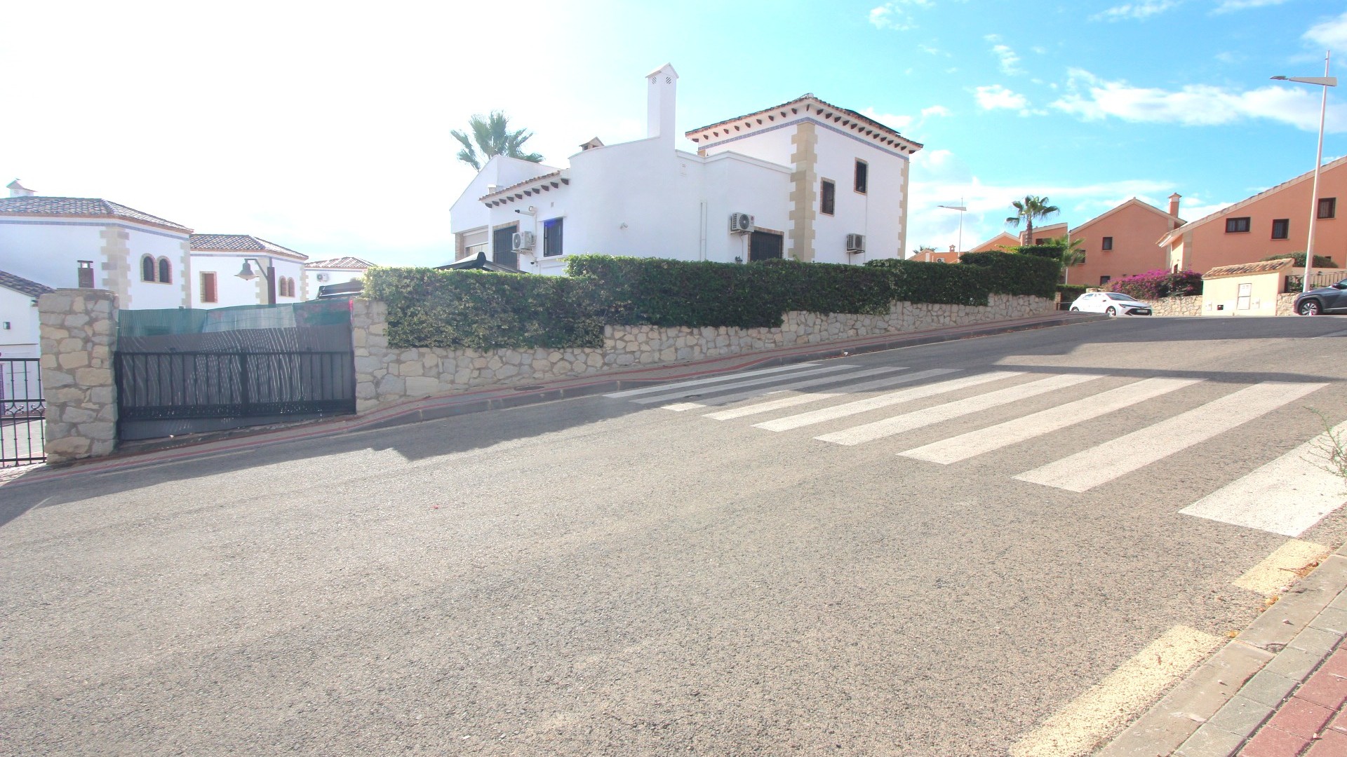 Herverkoop - Vrijstaande Villa -
Algorfa - Algorfa (La Finca Golf)