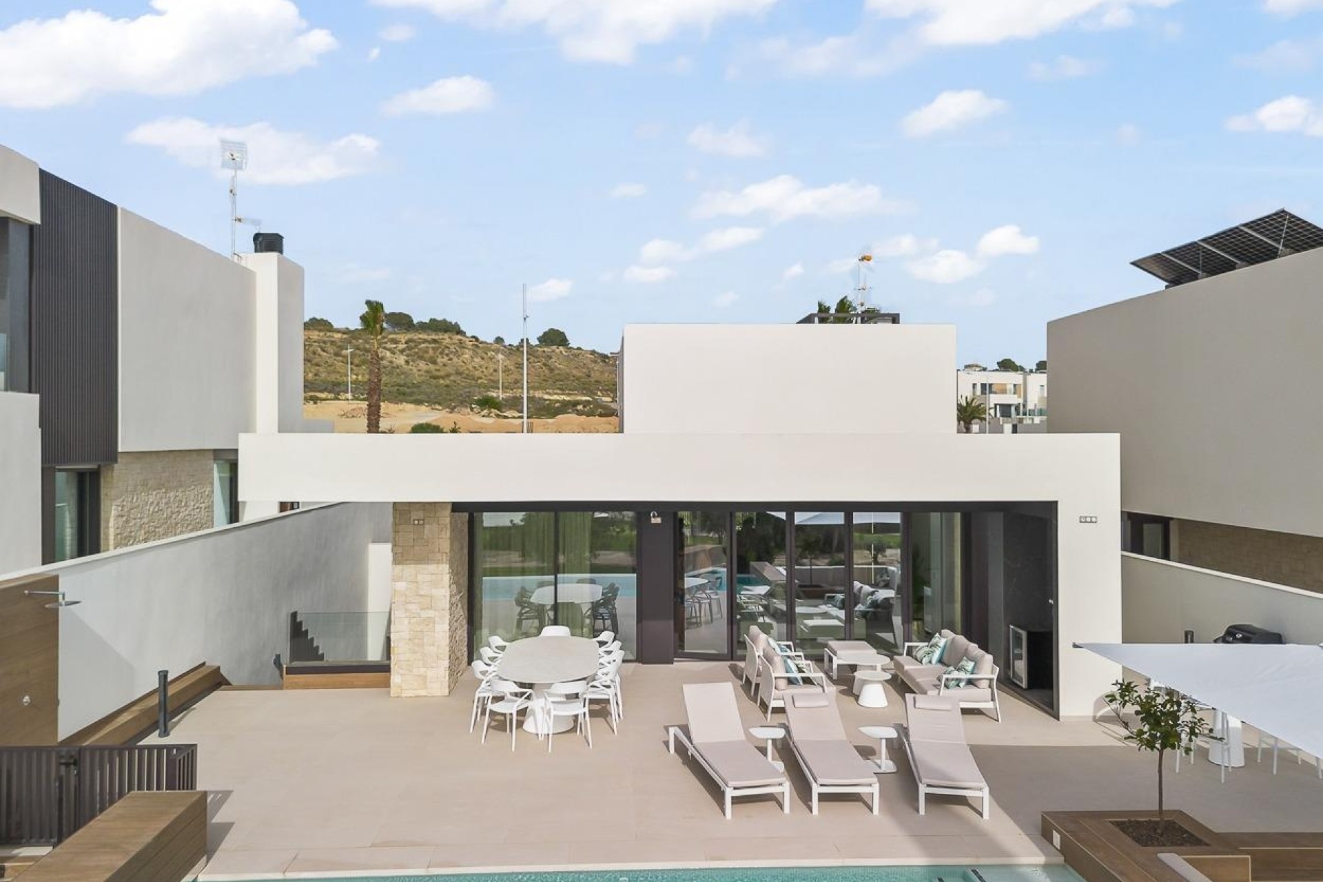 Herverkoop - Vrijstaande Villa -
Algorfa - Comunidad Valenciana