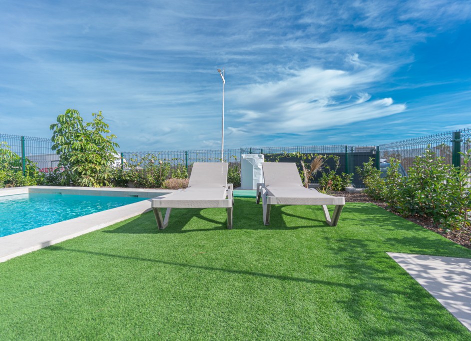 Herverkoop - Vrijstaande Villa -
Algorfa - La Finca