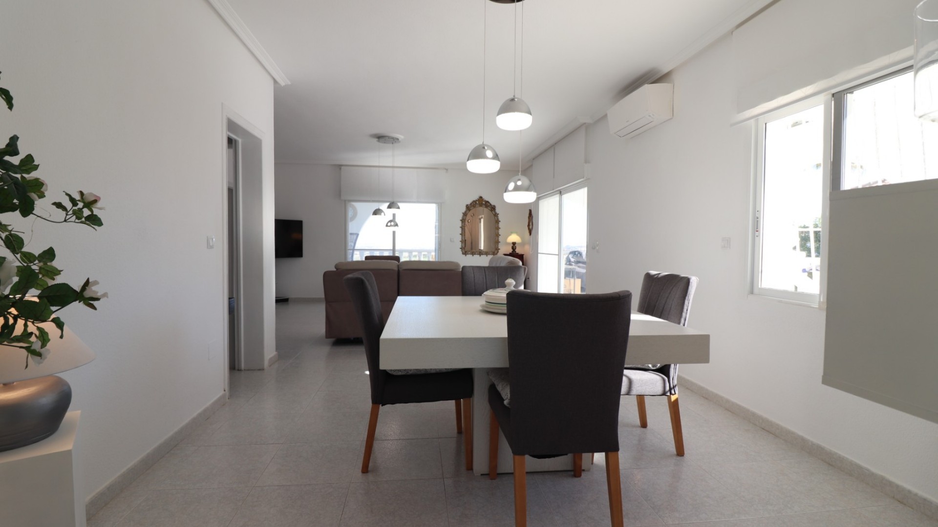 Herverkoop - Vrijstaande Villa -
Algorfa - Lomas de La Juliana