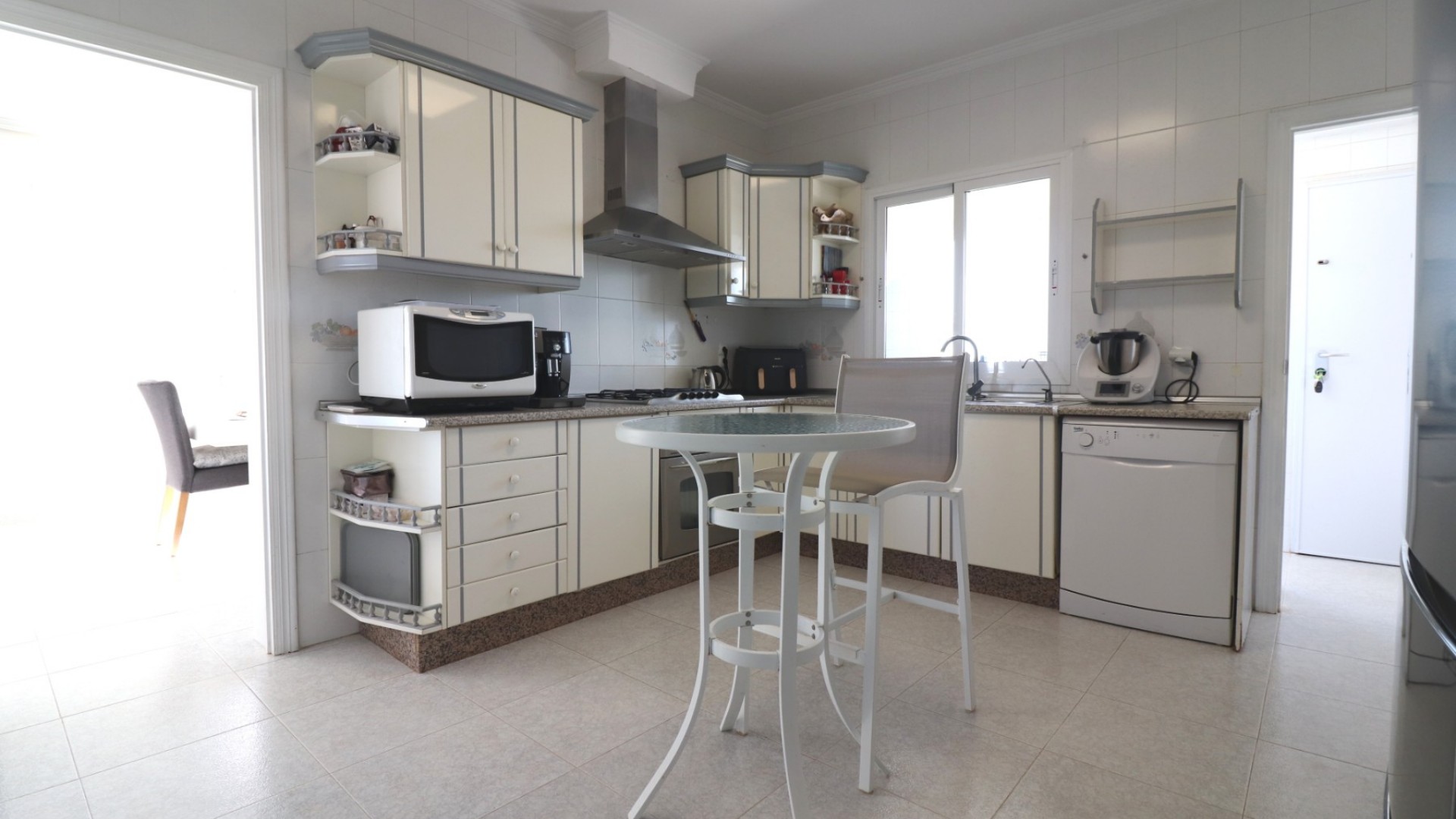 Herverkoop - Vrijstaande Villa -
Algorfa - Lomas de La Juliana