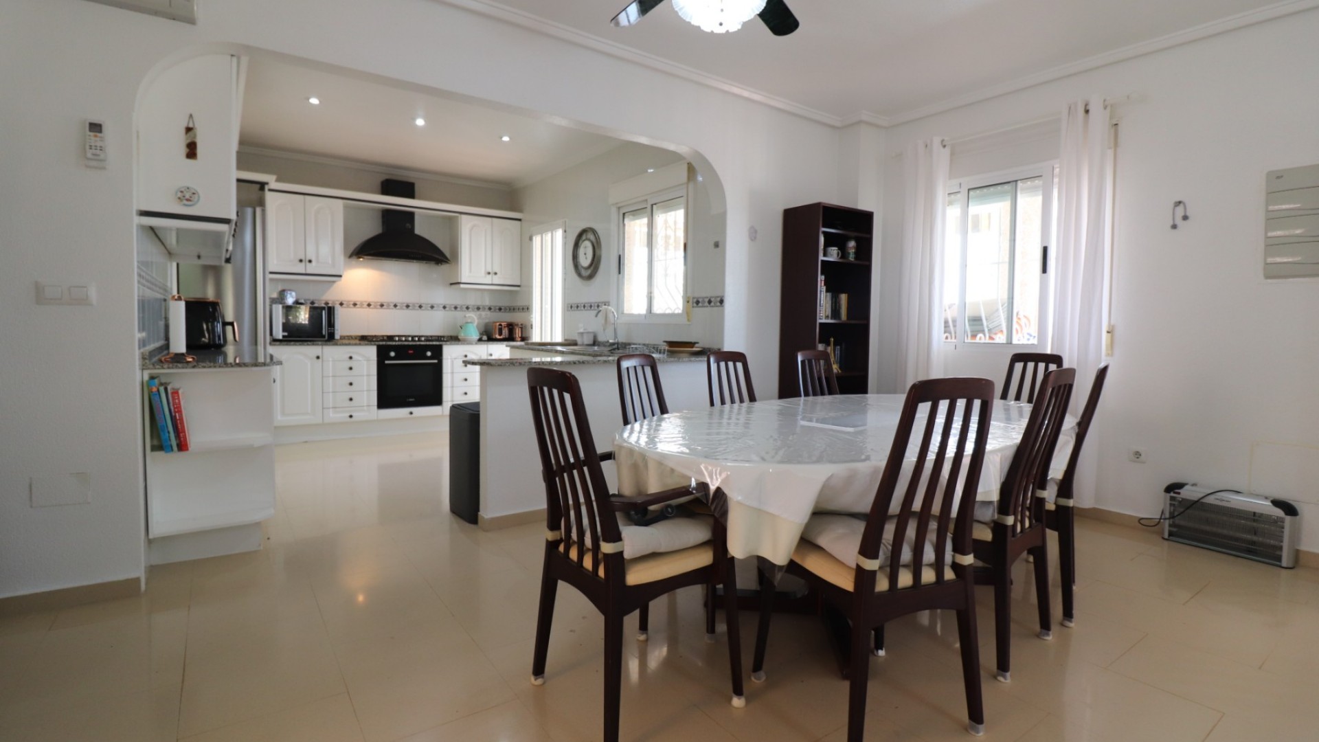 Herverkoop - Vrijstaande Villa -
Algorfa - Lomas de La Juliana