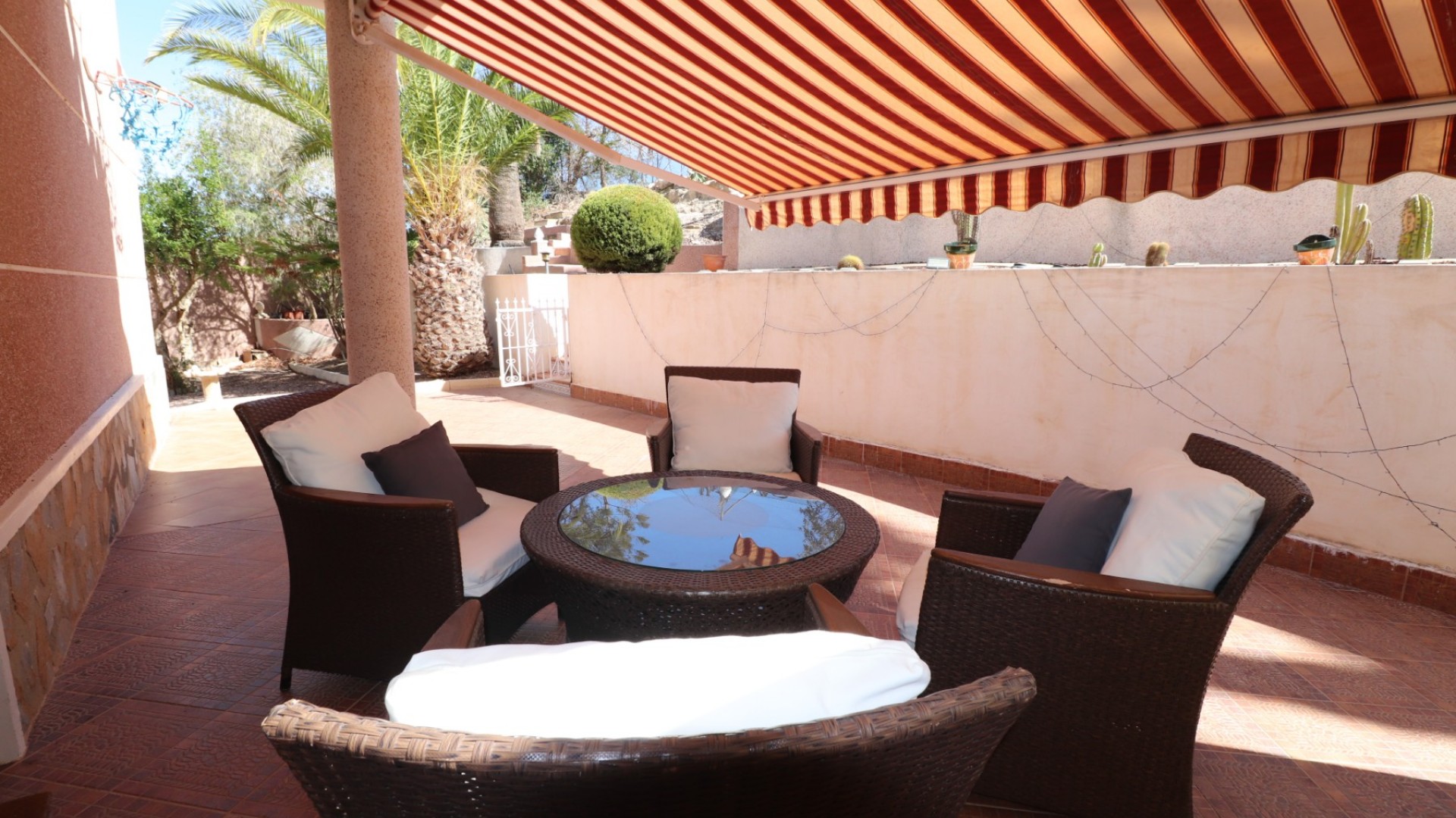 Herverkoop - Vrijstaande Villa -
Algorfa - Lomas de La Juliana