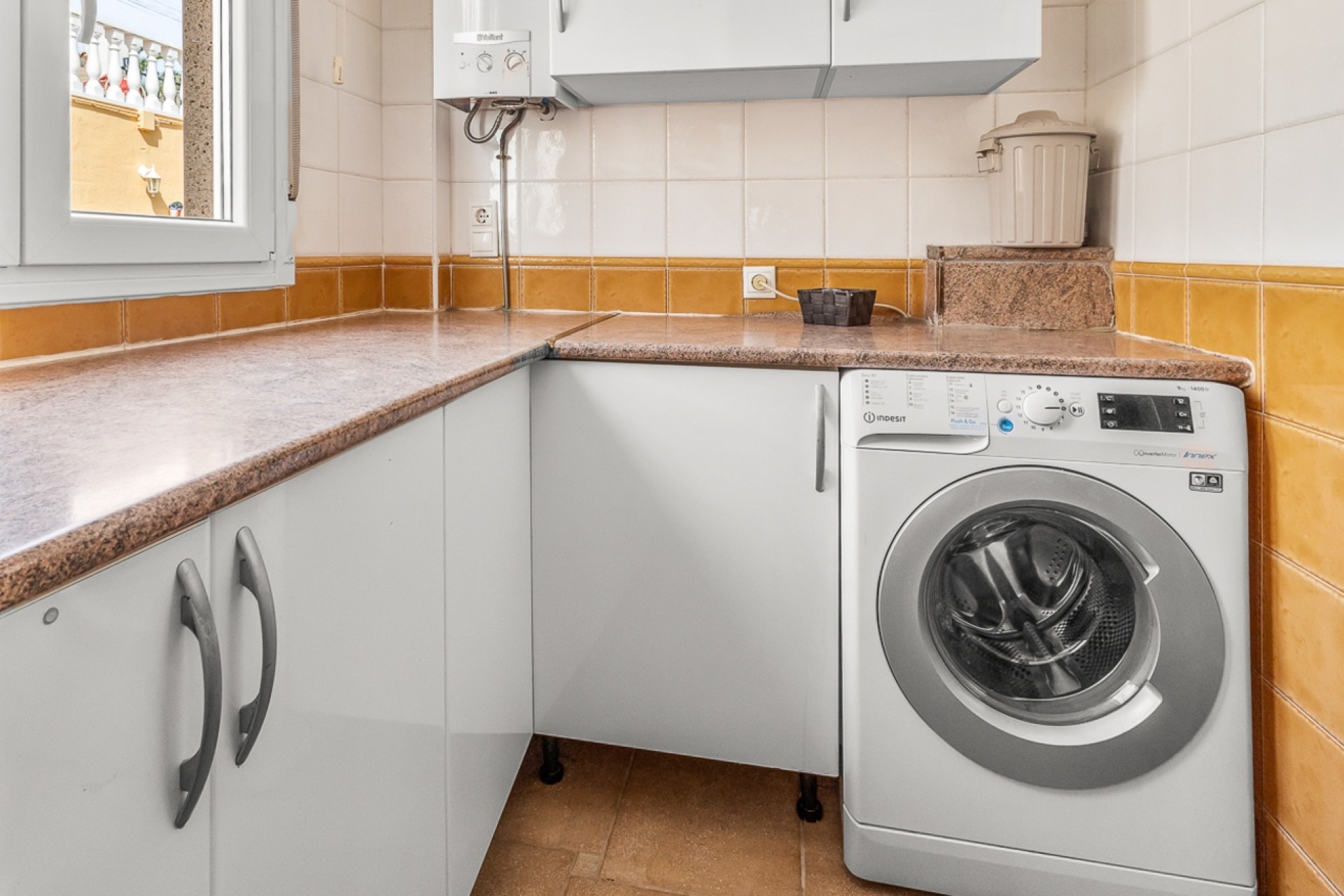 Herverkoop - Vrijstaande Villa -
Algorfa