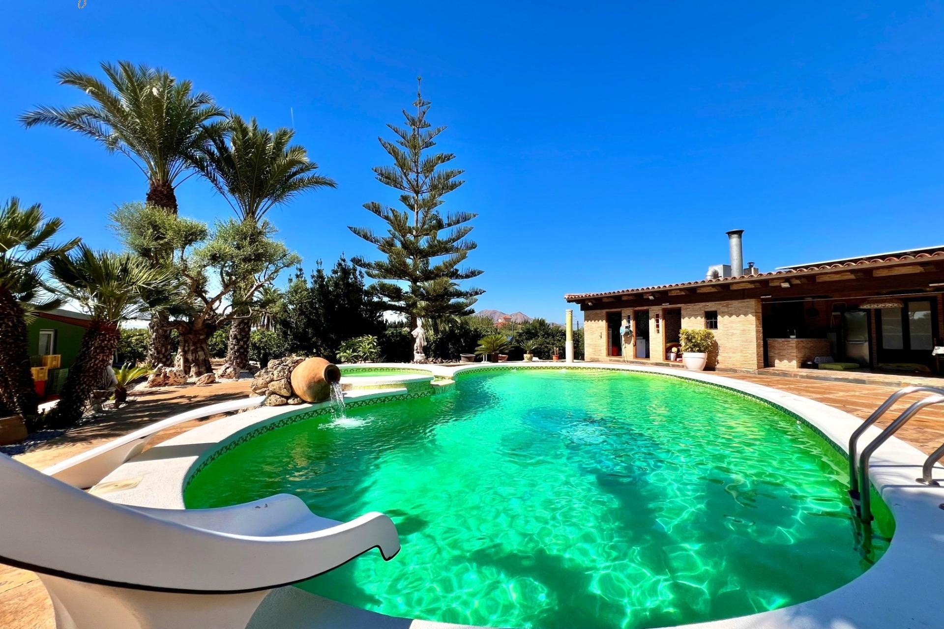 Herverkoop - Vrijstaande Villa -
Almoradí - Comunidad Valenciana