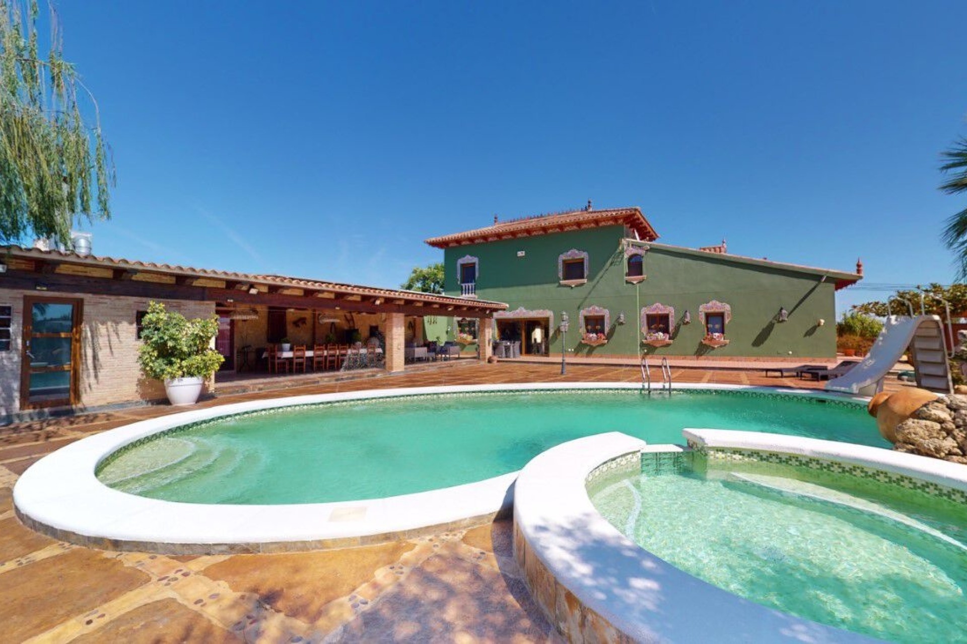 Herverkoop - Vrijstaande Villa -
Almoradí