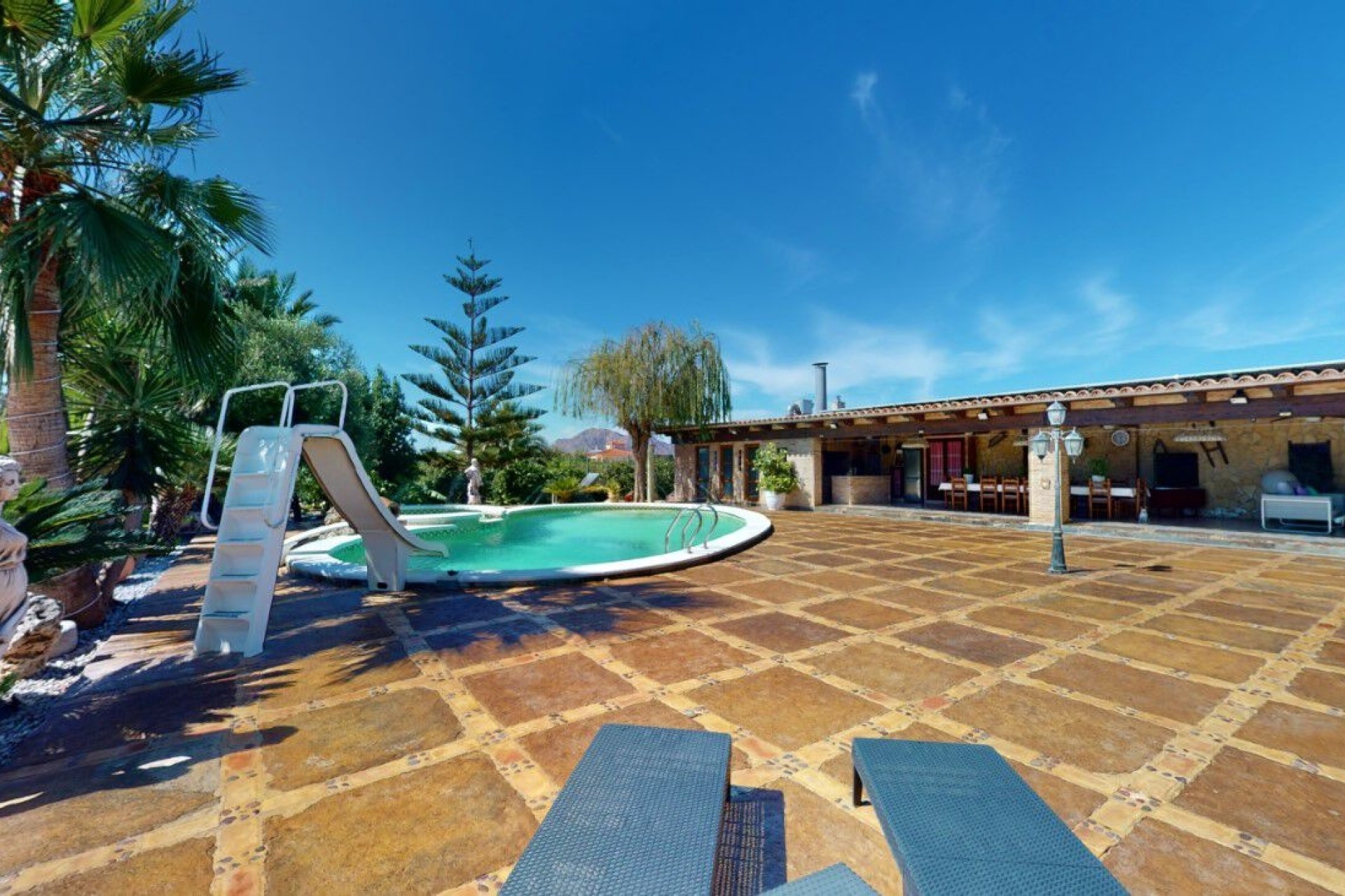 Herverkoop - Vrijstaande Villa -
Almoradí