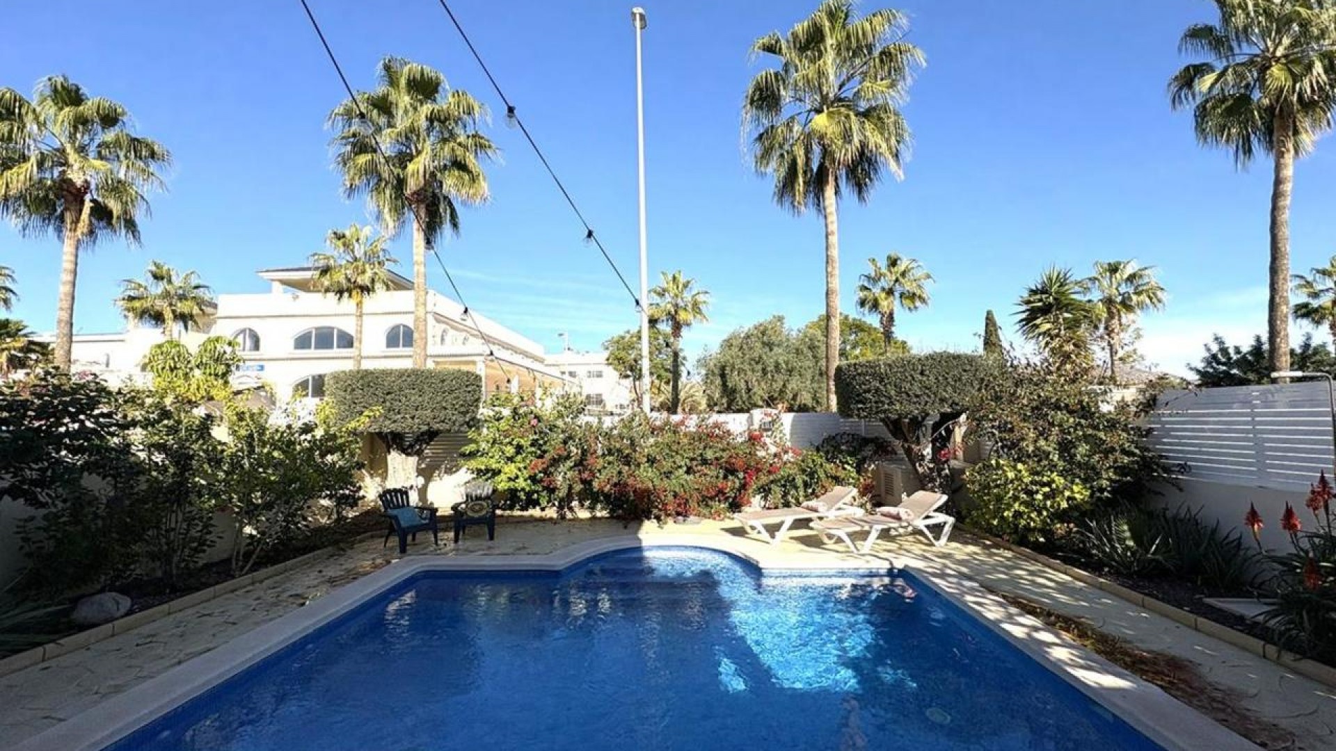 Herverkoop - Vrijstaande Villa -
Altaona Golf and Country Village