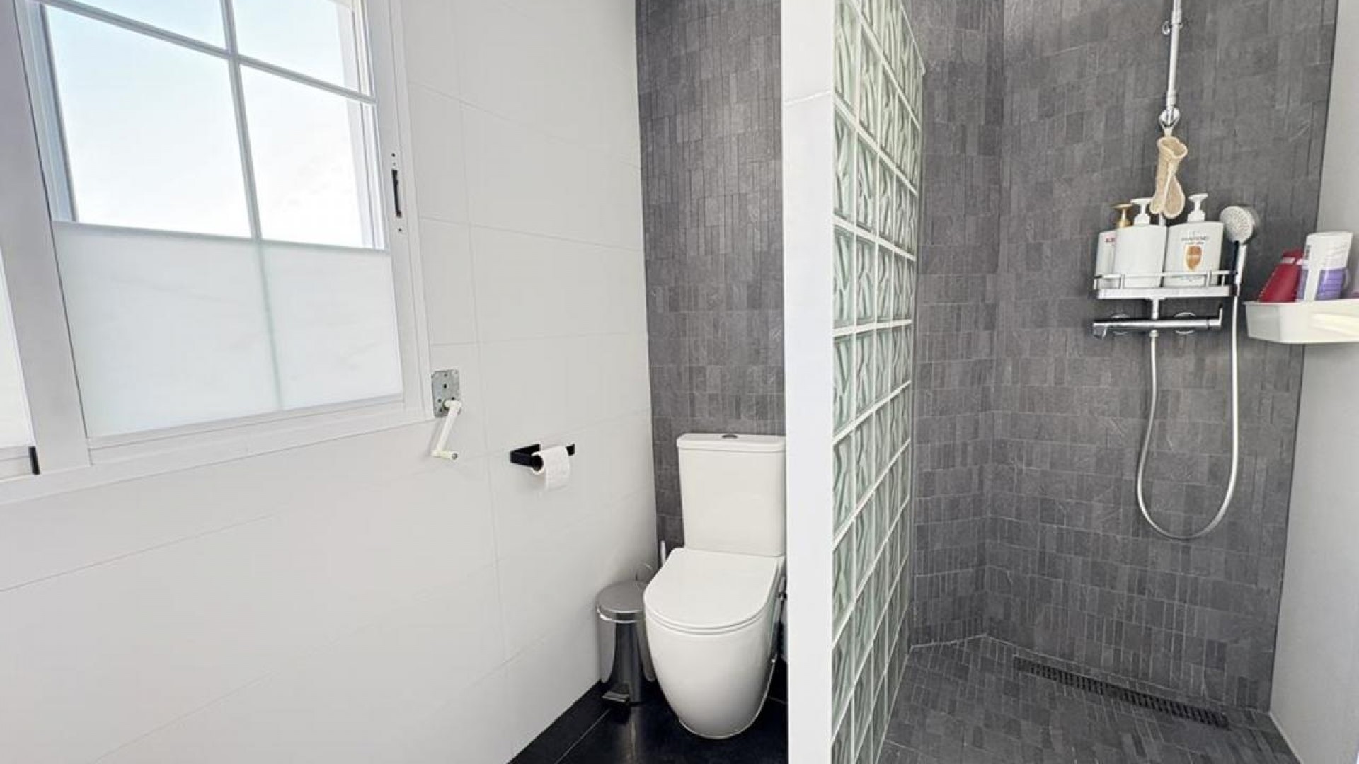 Herverkoop - Vrijstaande Villa -
Altaona Golf and Country Village