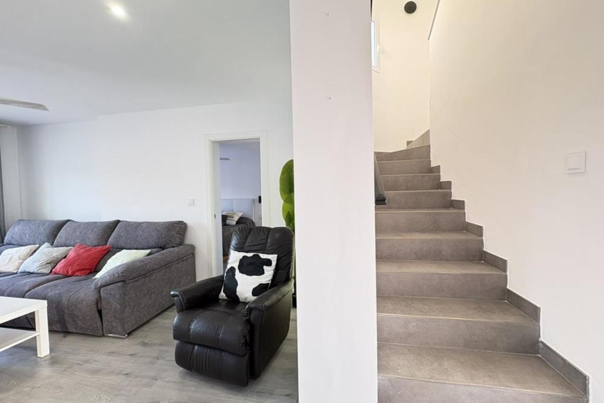 Herverkoop - Vrijstaande Villa -
Altaona Golf & Country Village - Altaona Golf and Country Village
