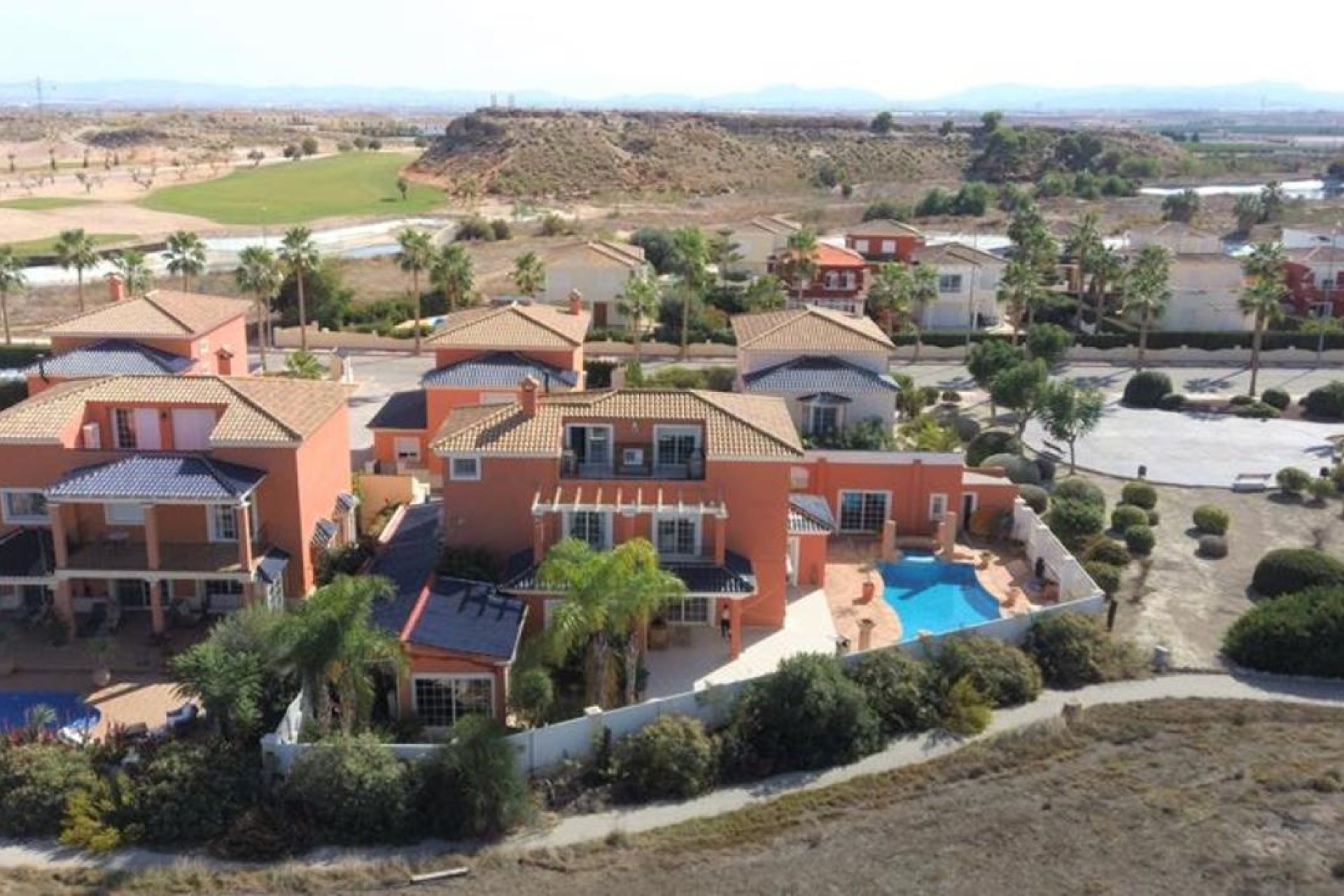 Herverkoop - Vrijstaande Villa -
Altaona Golf & Country Village - Altaona Golf and Country Village