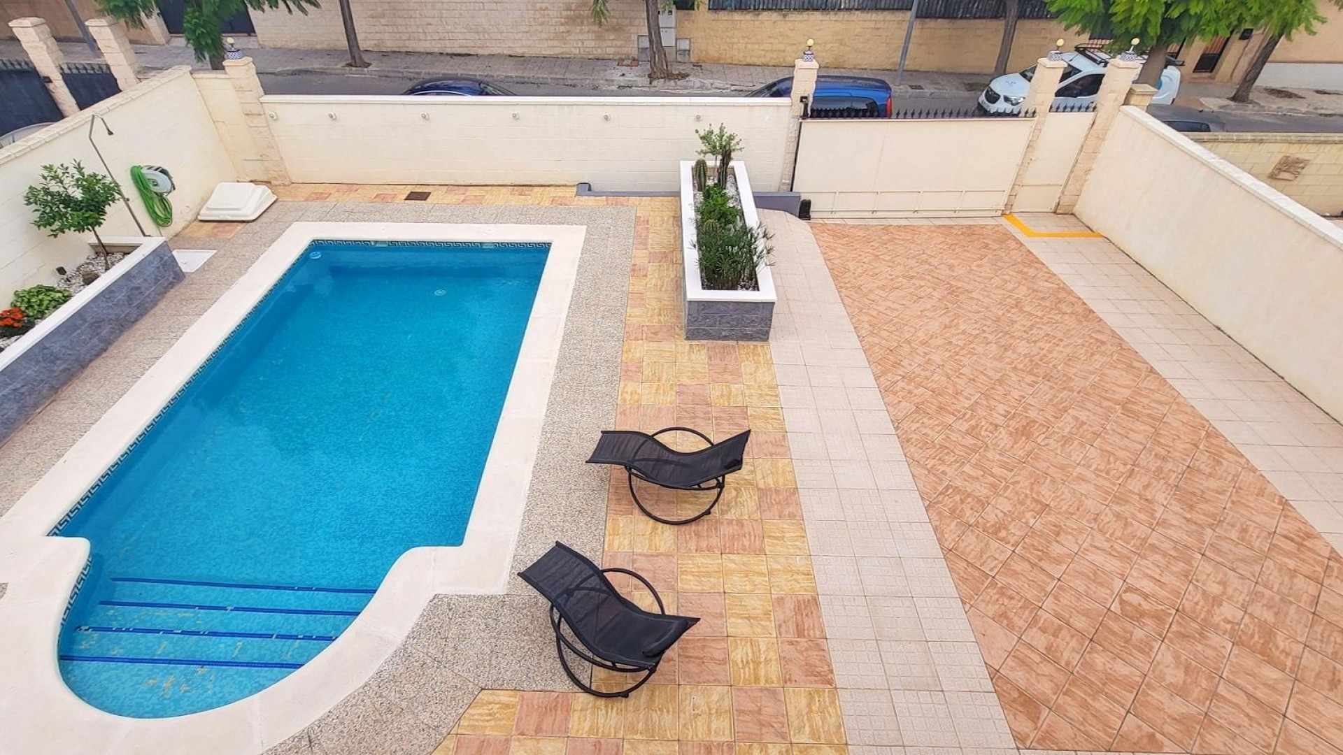 Herverkoop - Vrijstaande Villa -
Aspe