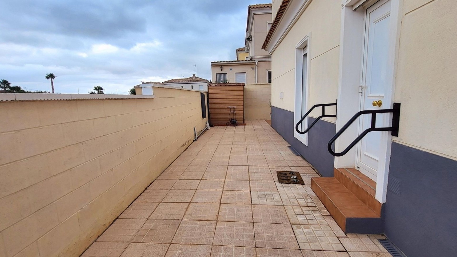 Herverkoop - Vrijstaande Villa -
Aspe