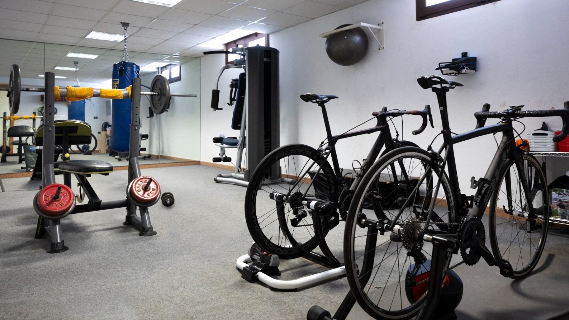 Herverkoop - Vrijstaande Villa -
Avileses